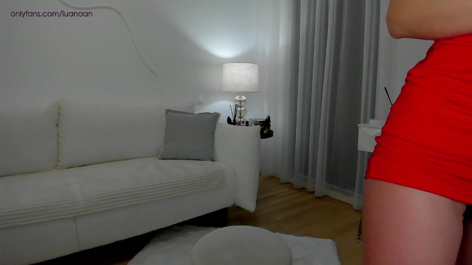 Gallery image thumbnail from L_U_A_'s myfreecams stream on, 05/16/2024, 19:52 image 4 of 20