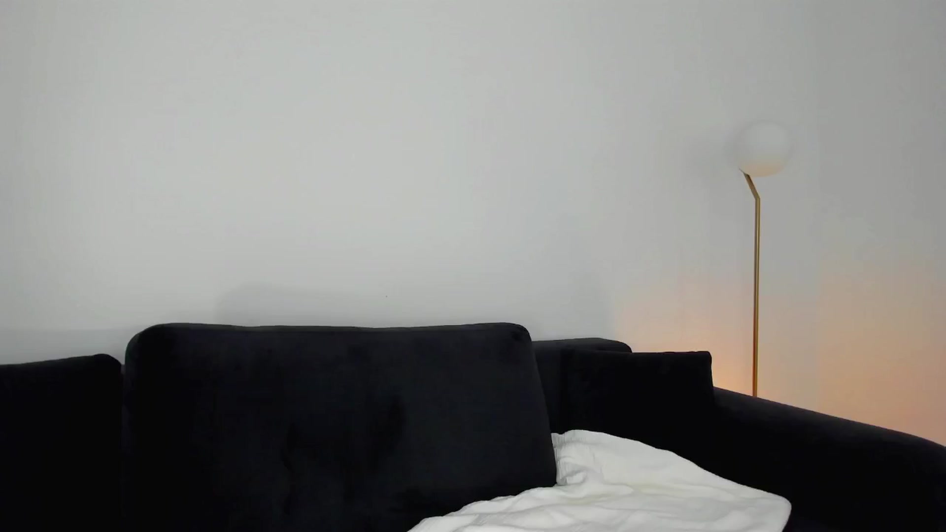 Gallery image thumbnail from L_U_A_'s myfreecams stream on, 09/02/2024, 15:15 image 8 of 20