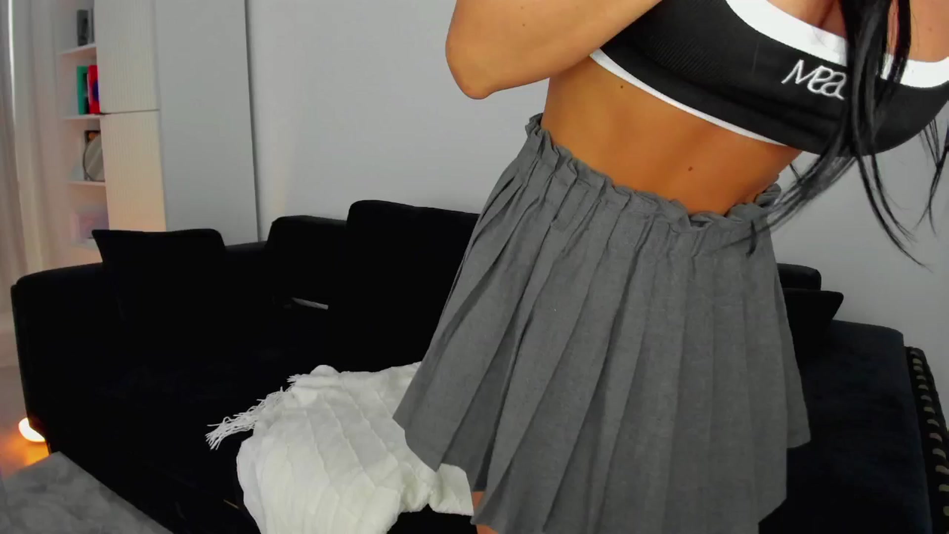 Gallery image thumbnail from L_U_A_'s myfreecams stream on, 09/07/2024, 15:40 image 12 of 20