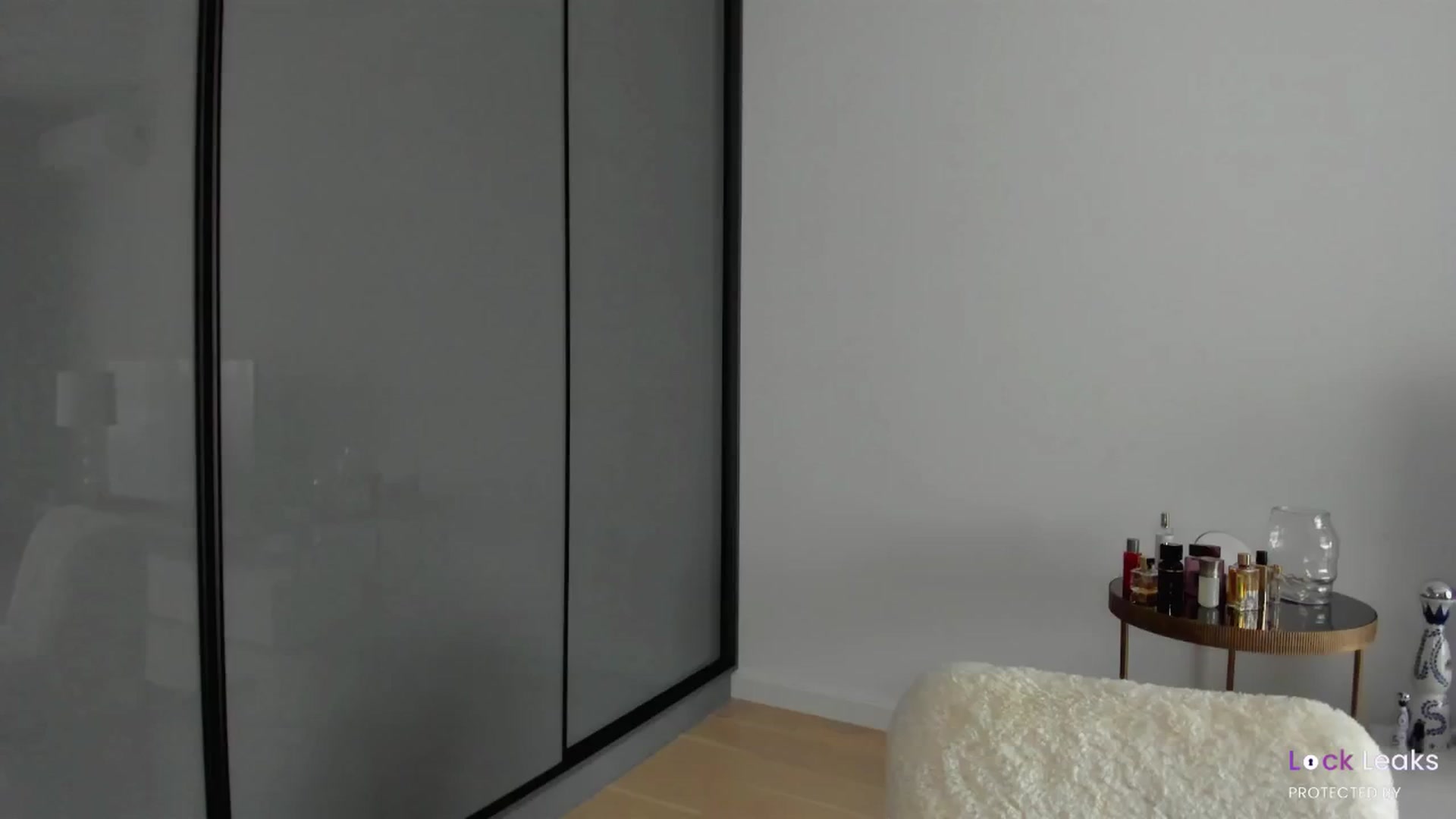 Gallery image thumbnail from L_U_A_'s myfreecams stream on, 10/09/2024, 09:03 image 5 of 20