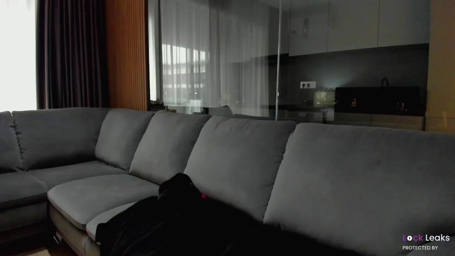 Gallery image thumbnail from L_U_A_'s myfreecams stream on, 11/10/2024, 13:04 image 4 of 20