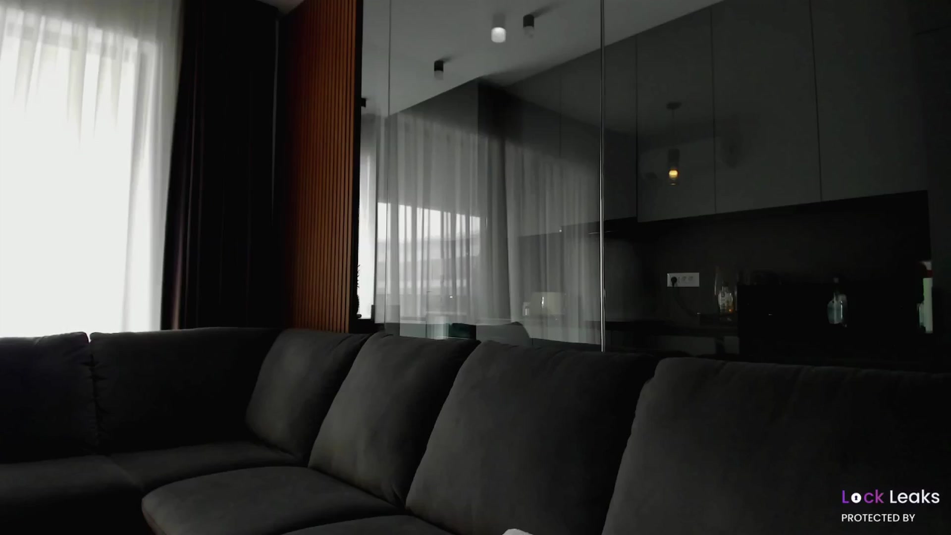 Gallery image thumbnail from L_U_A_'s myfreecams stream on, 01/26/2025, 10:44 image 6 of 20