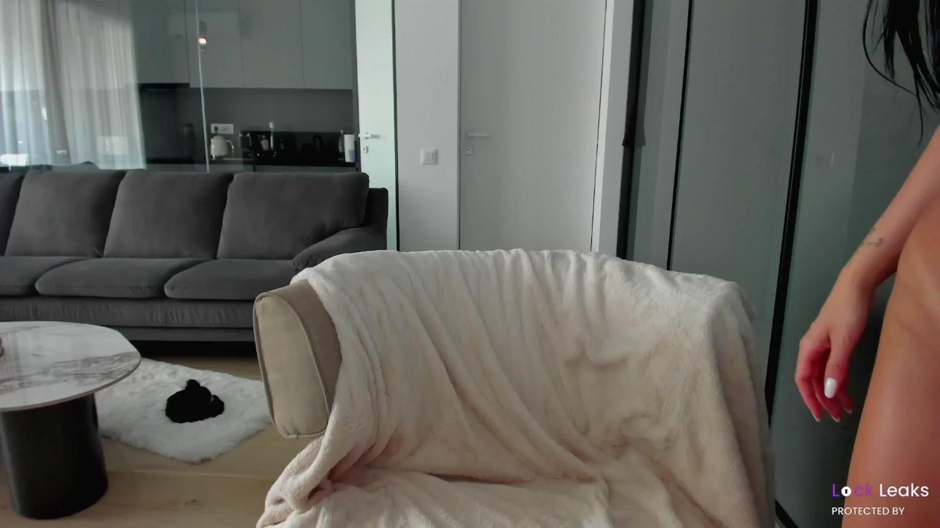 Gallery image thumbnail from L_U_A_'s myfreecams stream on, 06/01/2025, 11:22 image 16 of 20