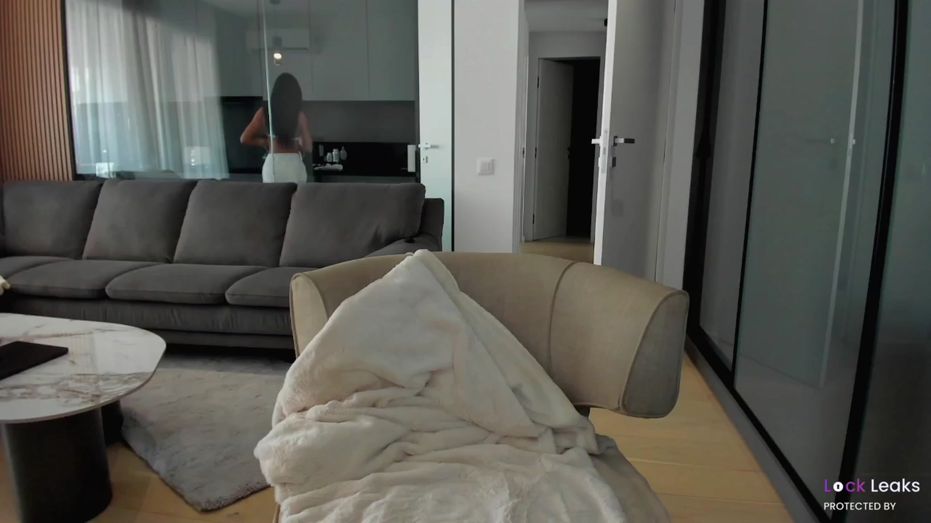 Gallery image thumbnail from L_U_A_'s myfreecams stream on, 06/07/2025, 09:05 image 11 of 20