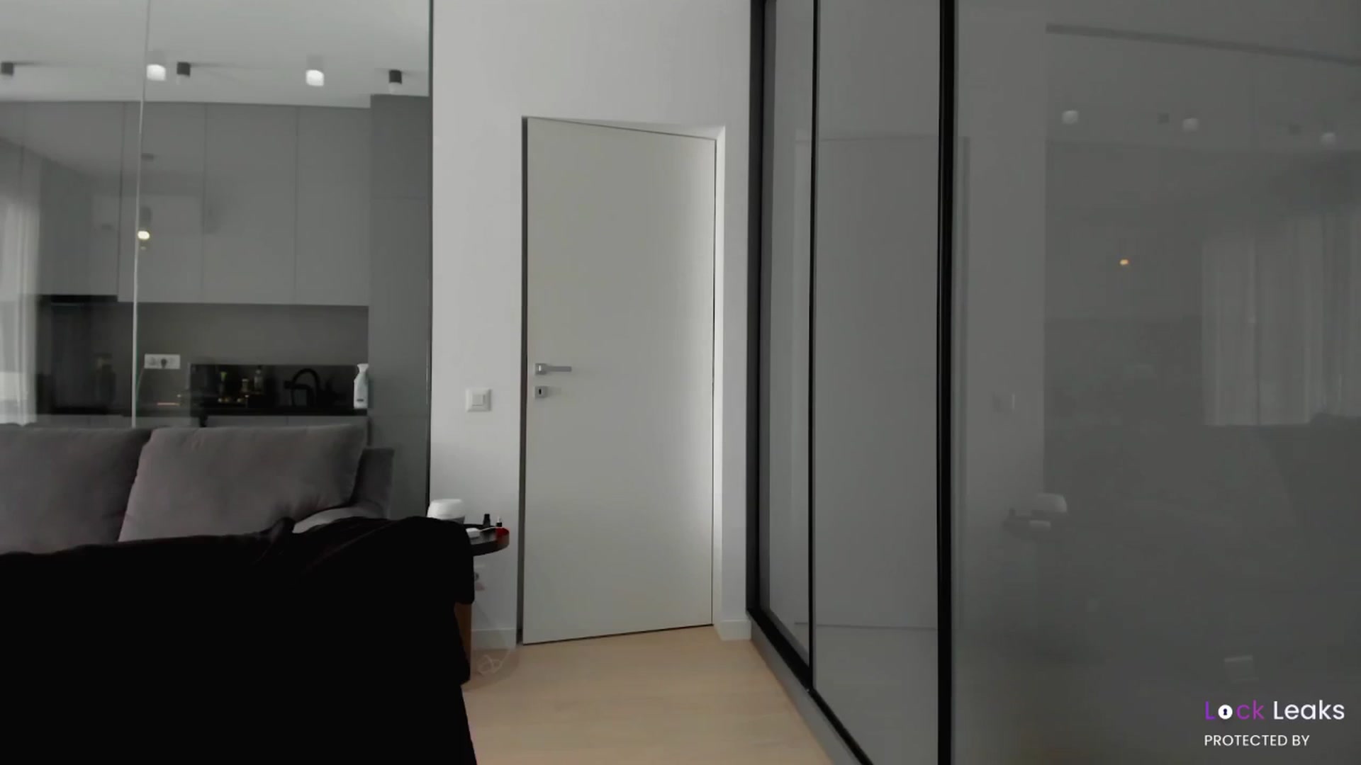 Gallery image thumbnail from L_U_A_'s myfreecams stream on, 09/13/2025, 10:49 image 20 of 20