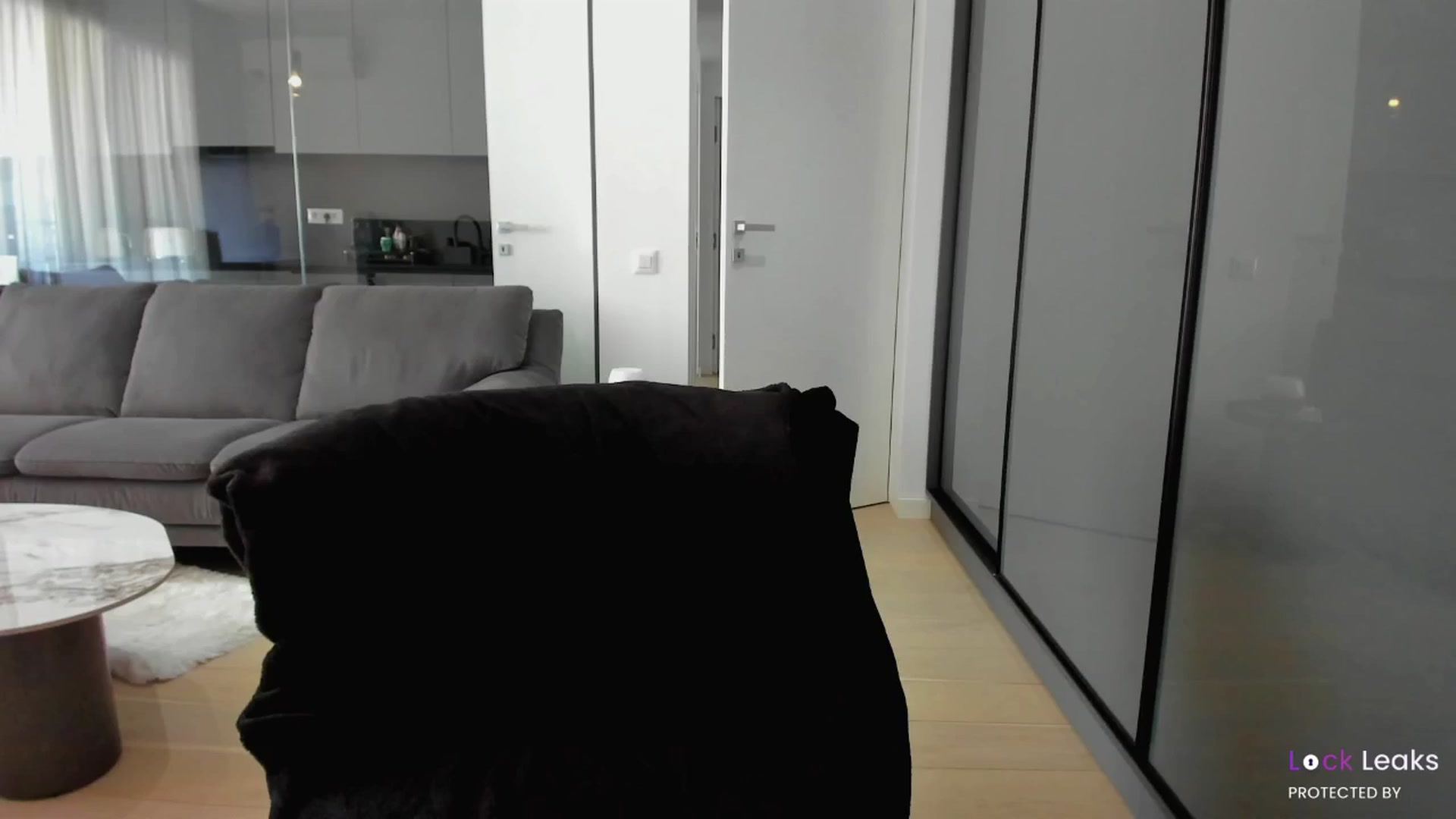 Gallery image thumbnail from L_U_A_'s myfreecams stream on, 09/14/2025, 10:24 image 2 of 20