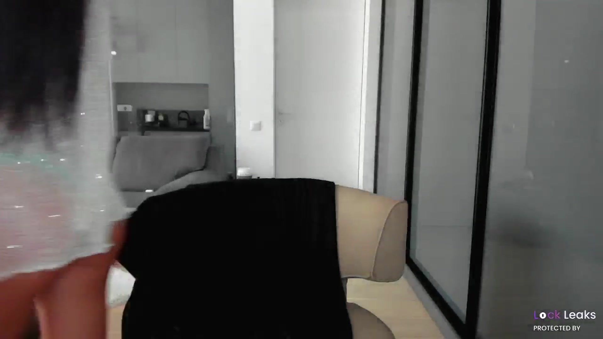 Gallery image thumbnail from L_U_A_'s myfreecams stream on, 10/10/2025, 11:17 image 12 of 20
