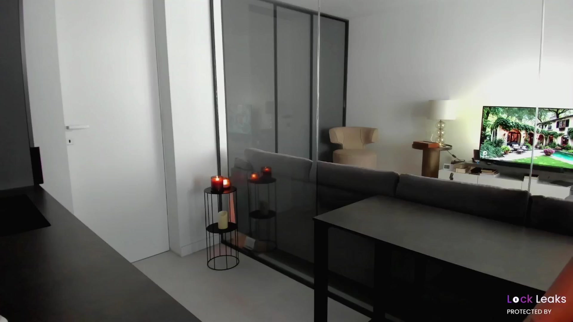 Gallery image thumbnail from L_U_A_'s myfreecams stream on, 11/03/2025, 09:49 image 9 of 20
