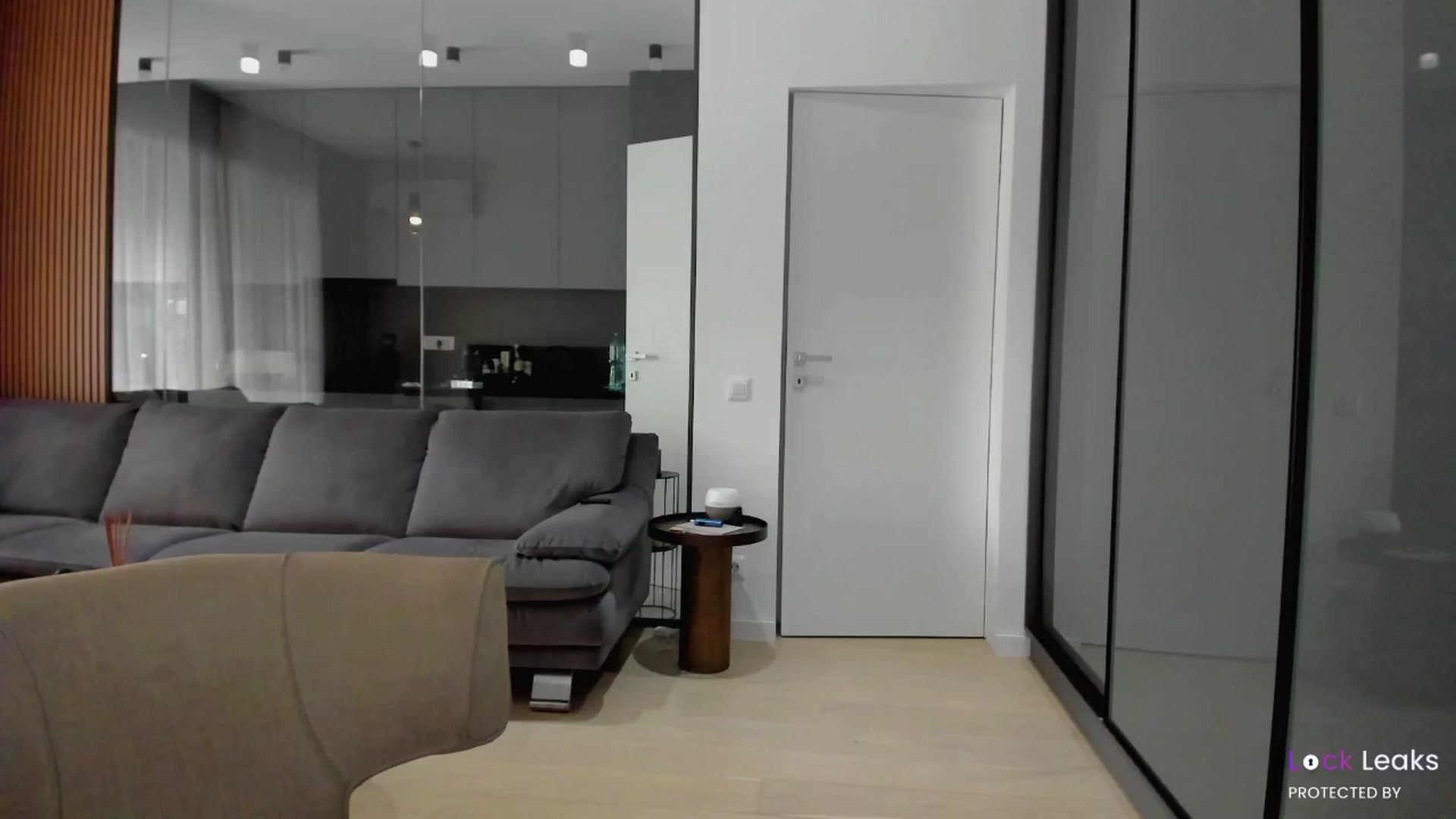 Gallery image thumbnail from L_U_A_'s myfreecams stream on, 11/07/2025, 10:11 image 16 of 20