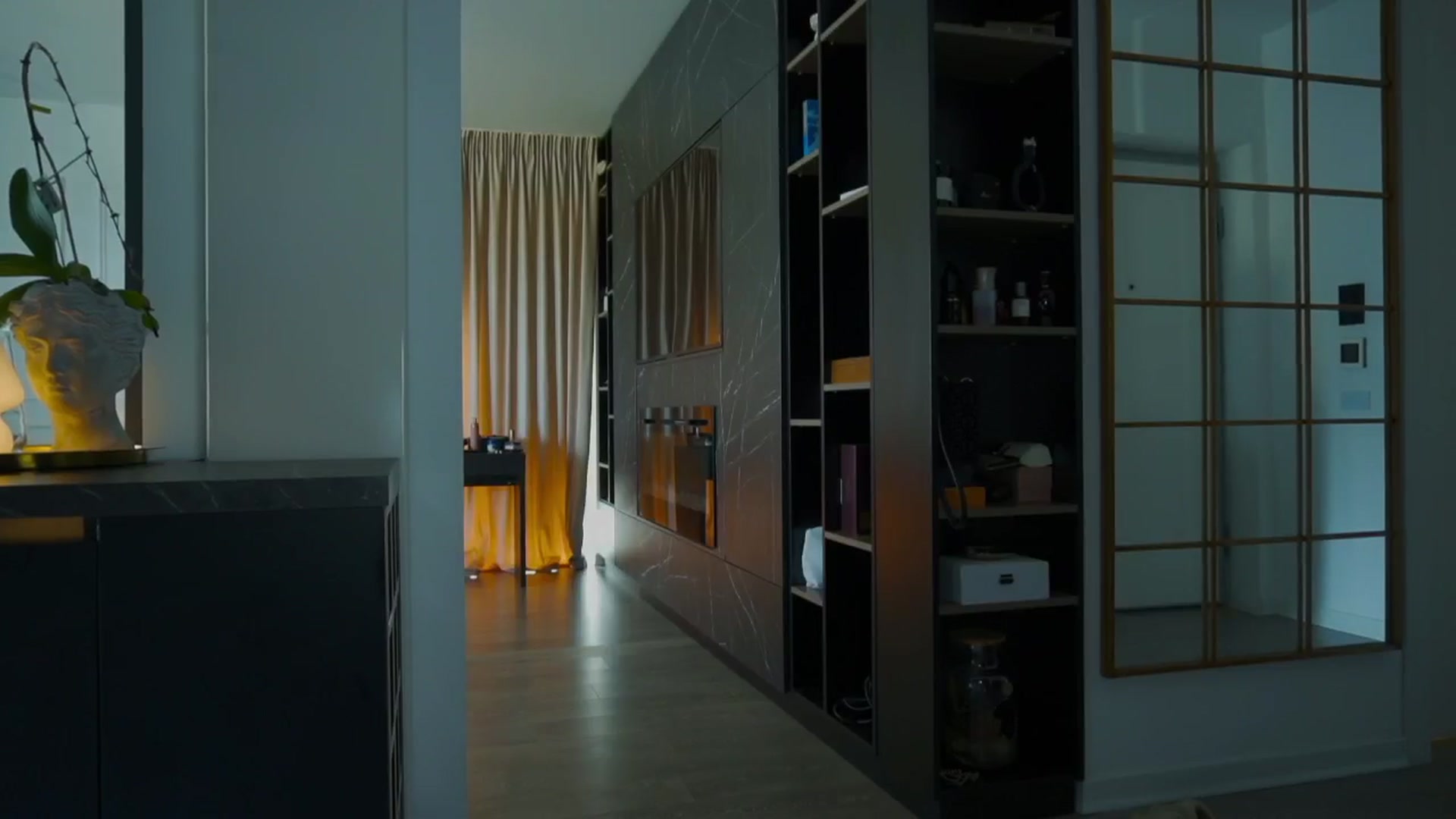 Gallery image thumbnail from L_U_A_'s myfreecams stream on, 04/15/2026, 12:34 image 2 of 20