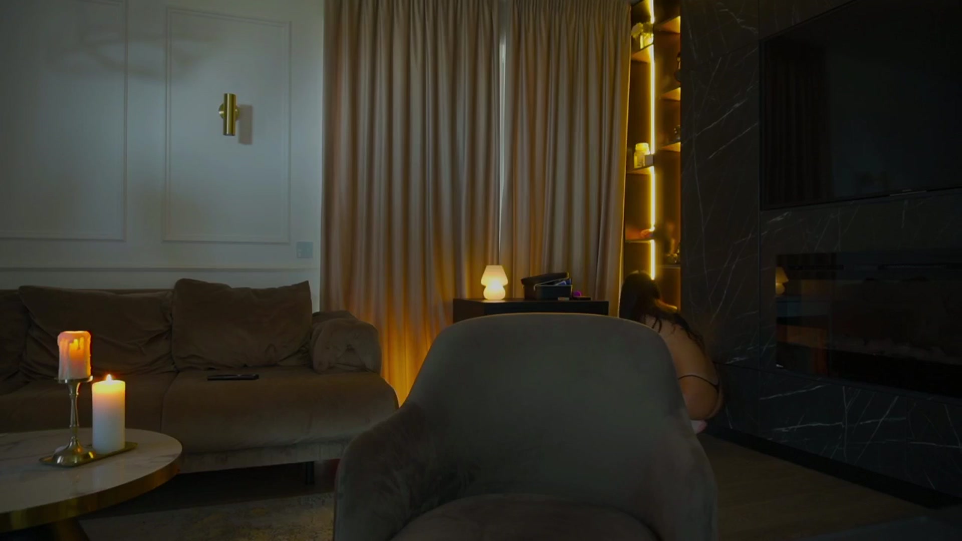 Gallery image thumbnail from L_U_A_'s myfreecams stream on, 04/16/2026, 15:31 image 11 of 20