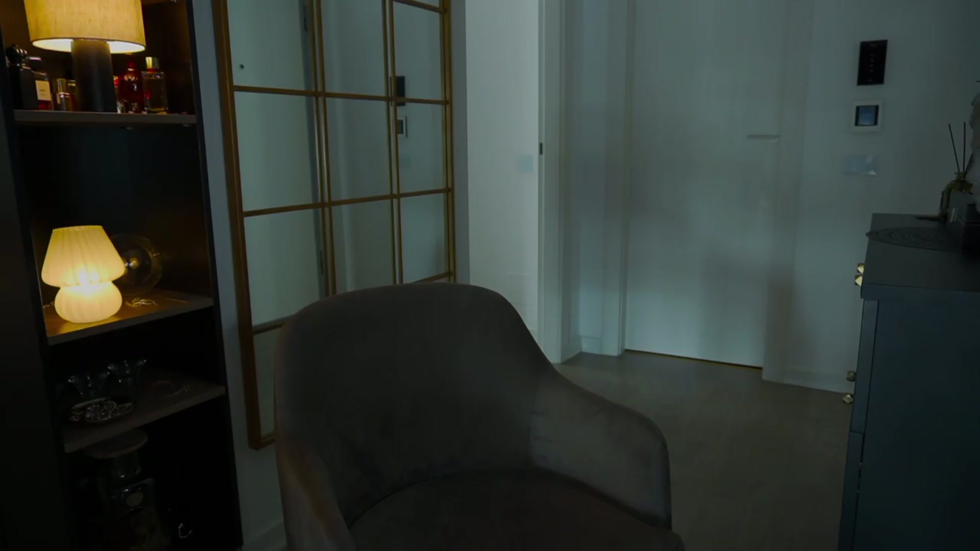 Gallery image thumbnail from L_U_A_'s myfreecams stream on, 06/01/2026, 14:12 image 7 of 20