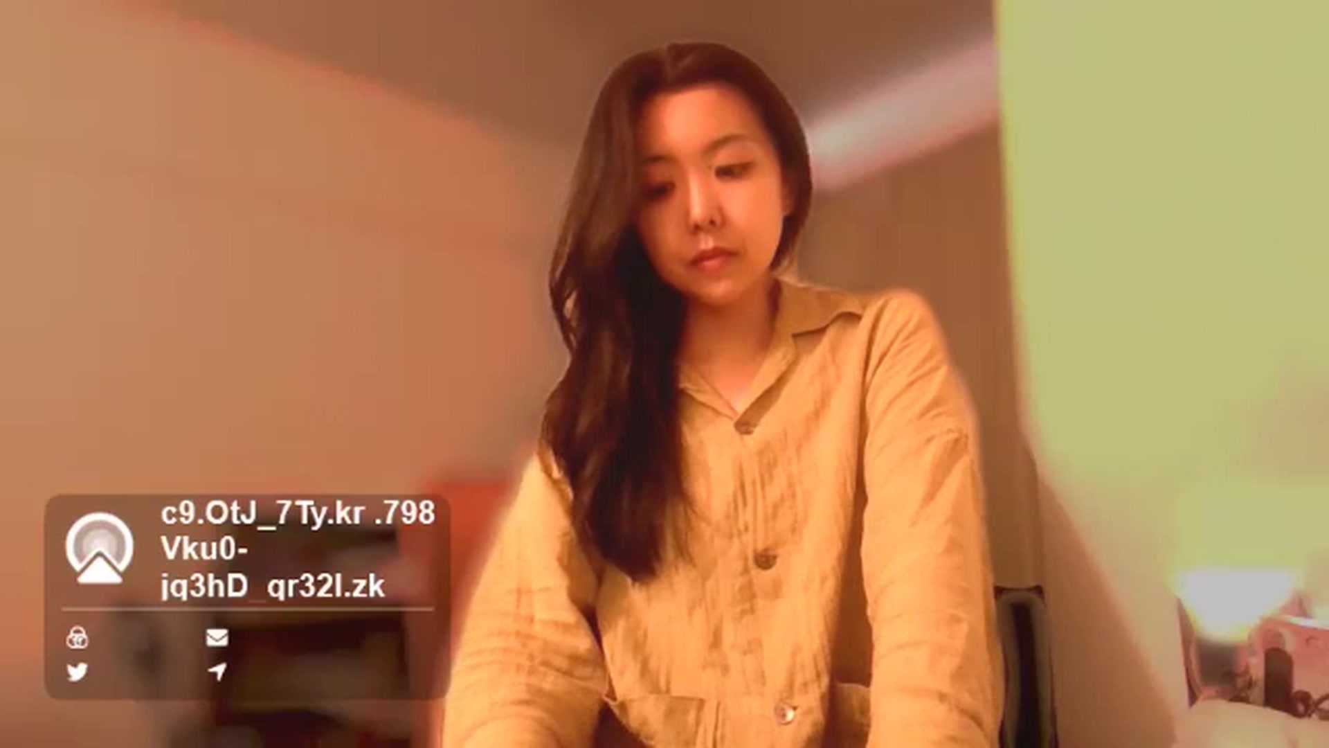 Gallery image thumbnail from L_XjY_2_nU_3F's myfreecams stream on, 05/13/2024, 05:38 image 20 of 20