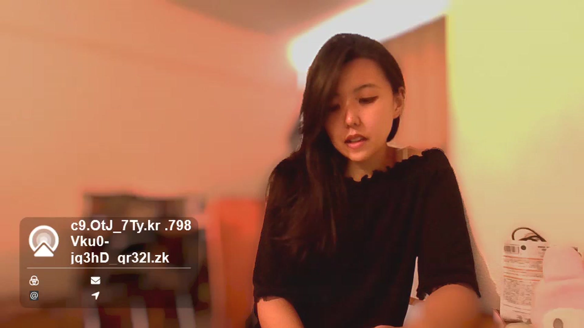 Gallery image thumbnail from L_XjY_2_nU_3F's myfreecams stream on, 09/30/2024, 01:00 image 6 of 20