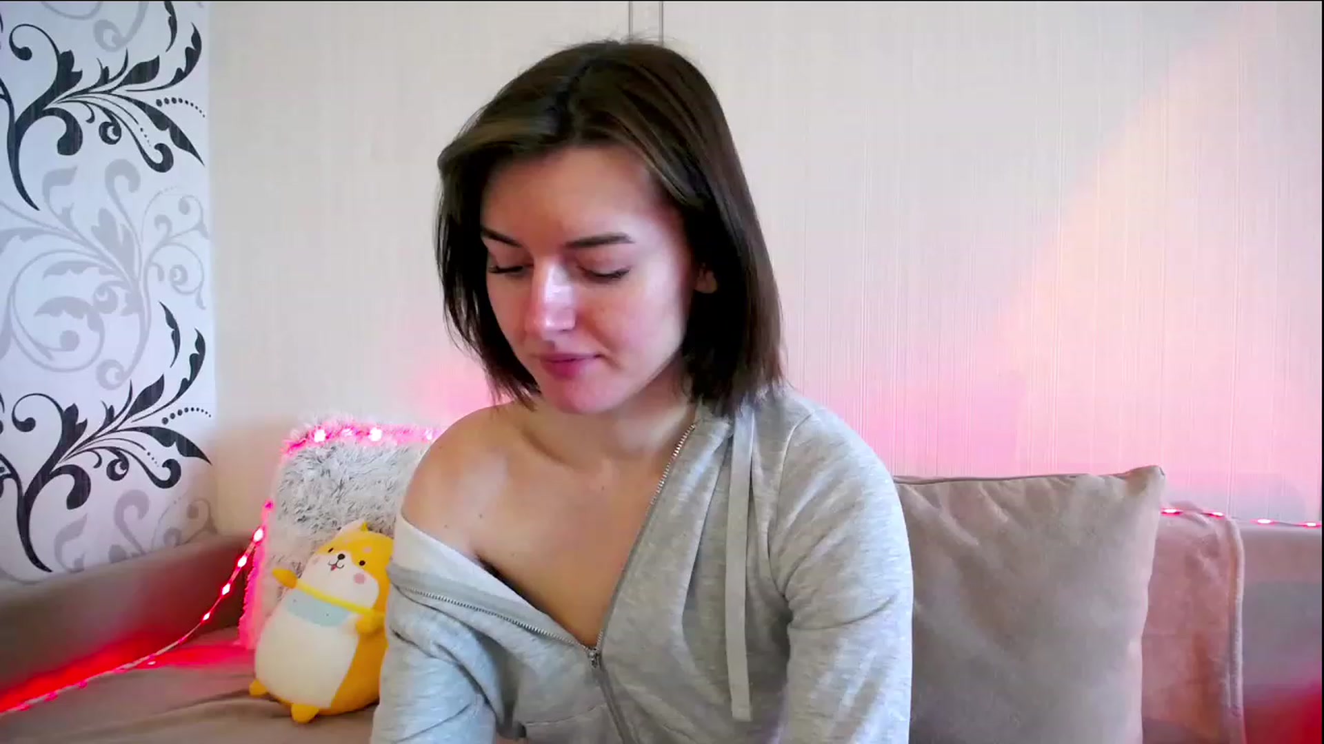 Gallery image thumbnail from L_lame's myfreecams stream on, 11/25/2022, 10:29 image 6 of 20
