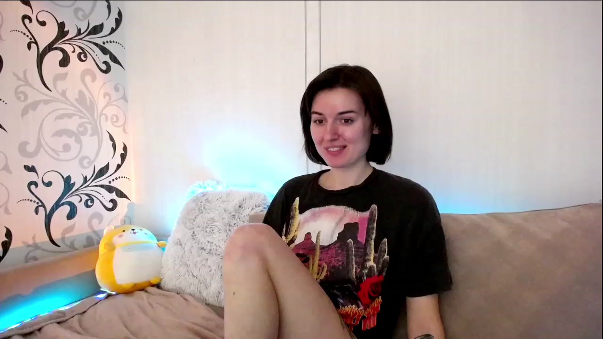 Gallery image thumbnail from L_lame's myfreecams stream on, 12/19/2022, 16:49 image 14 of 20