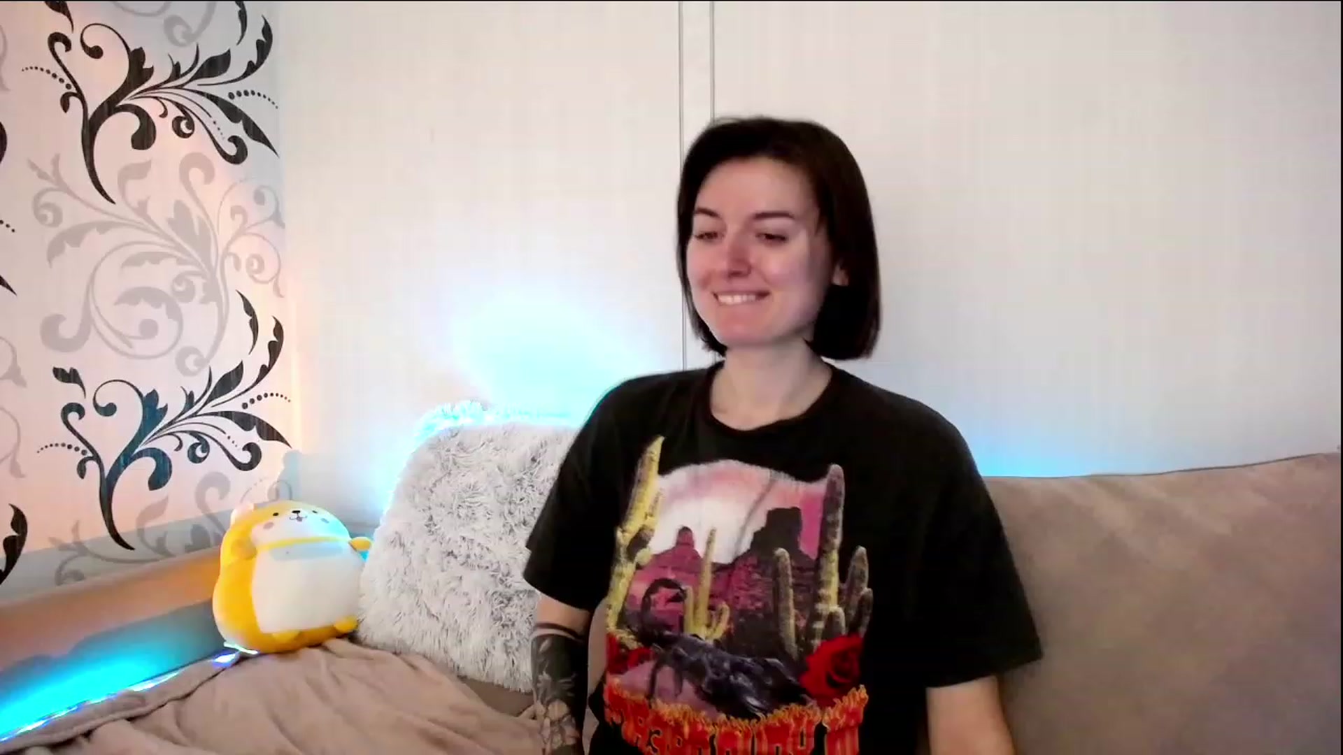 Gallery image thumbnail from L_lame's myfreecams stream on, 12/19/2022, 16:49 image 15 of 20