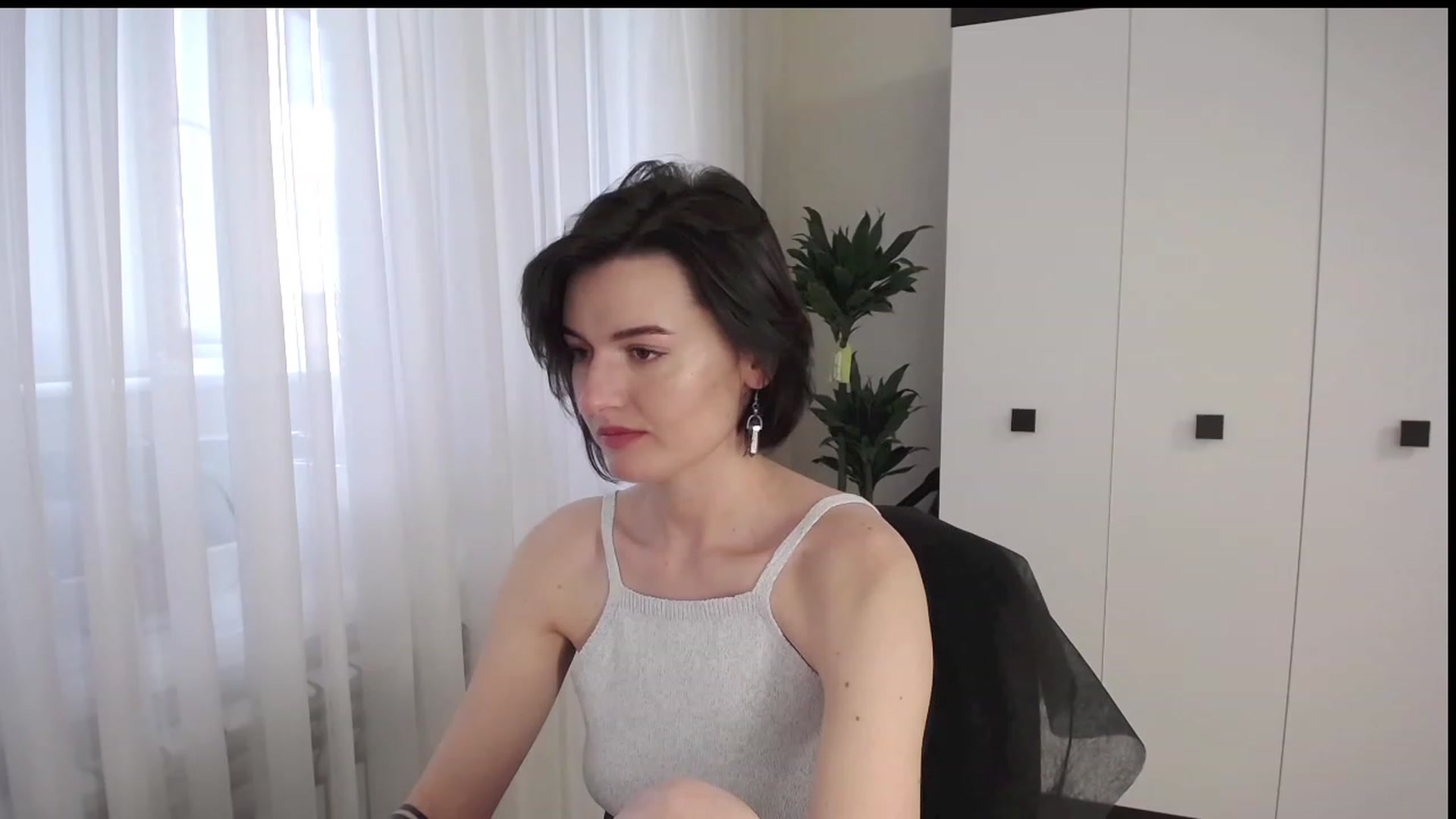 Gallery image thumbnail from L_lame's myfreecams stream on, 05/22/2023, 08:28 image 1 of 20