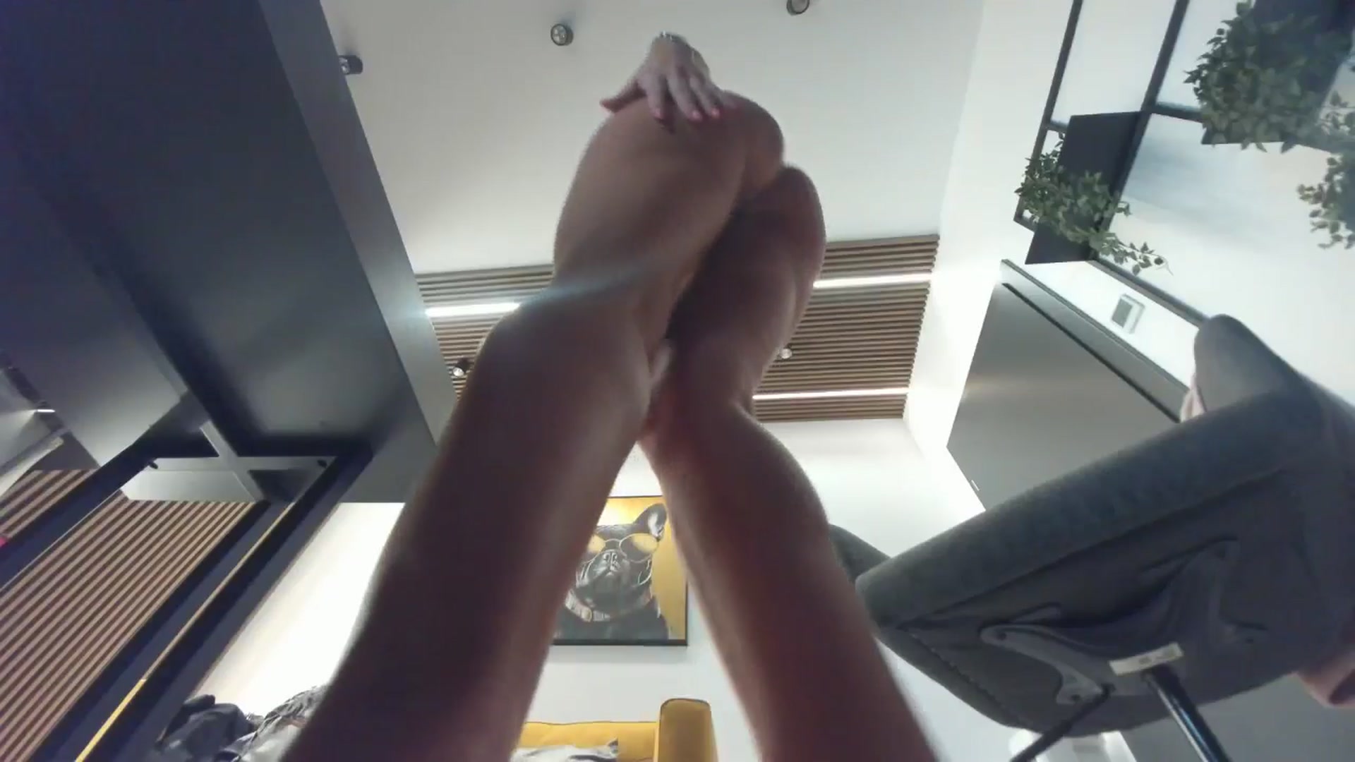 Gallery image thumbnail from L_y_d's myfreecams stream on, 02/03/2026, 21:18 image 16 of 20