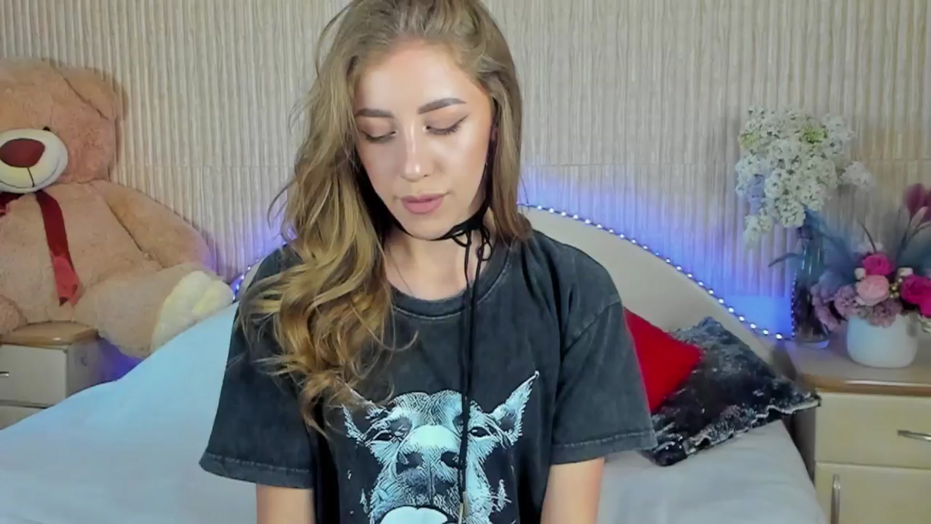Gallery image thumbnail from LaAngel's myfreecams stream on, 05/02/2024, 13:14 image 6 of 20
