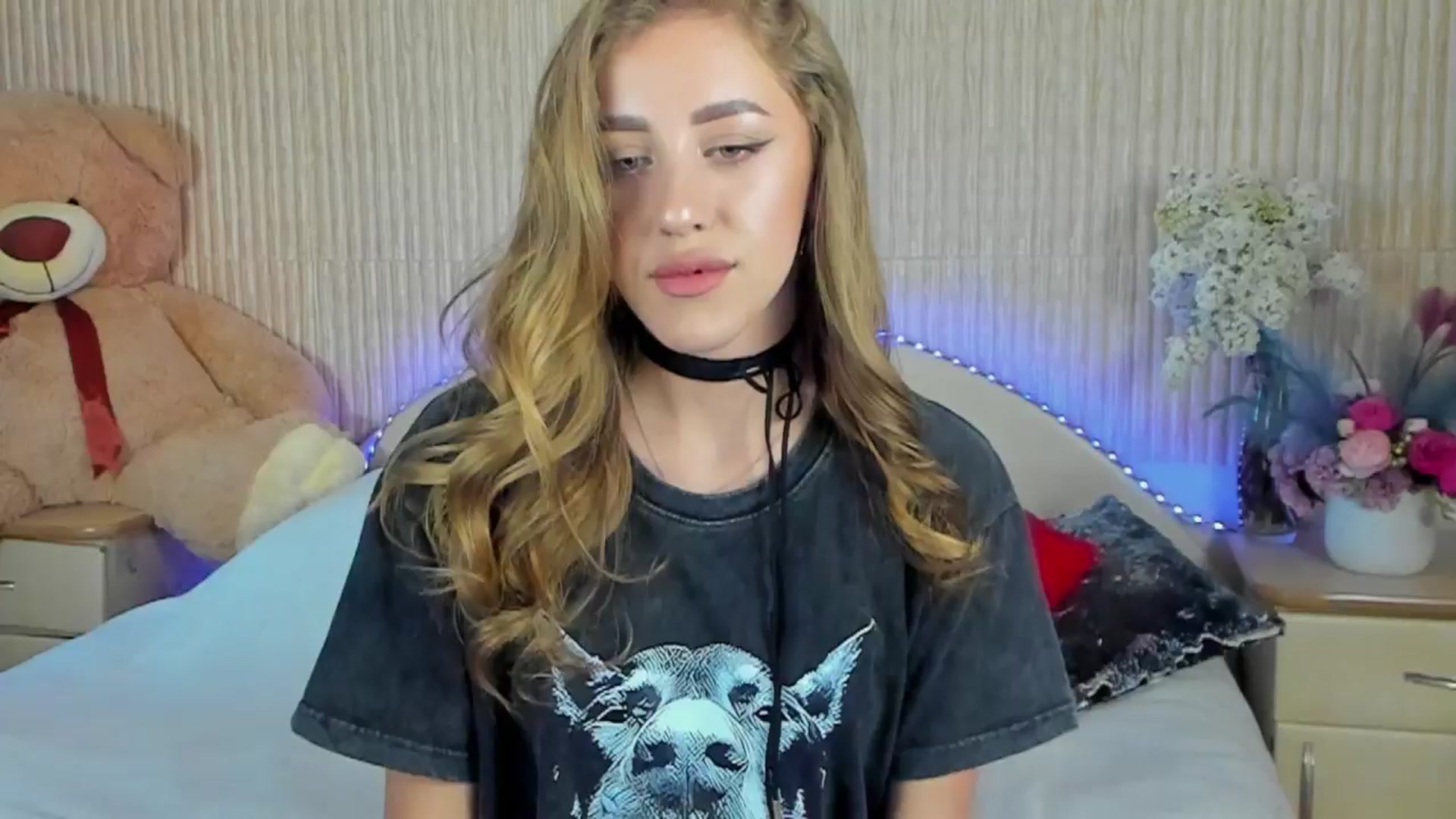 Gallery image thumbnail from LaAngel's myfreecams stream on, 05/02/2024, 13:14 image 3 of 20