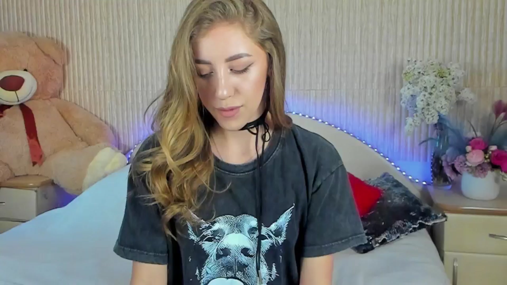 Gallery image thumbnail from LaAngel's myfreecams stream on, 05/02/2024, 13:14 image 5 of 20