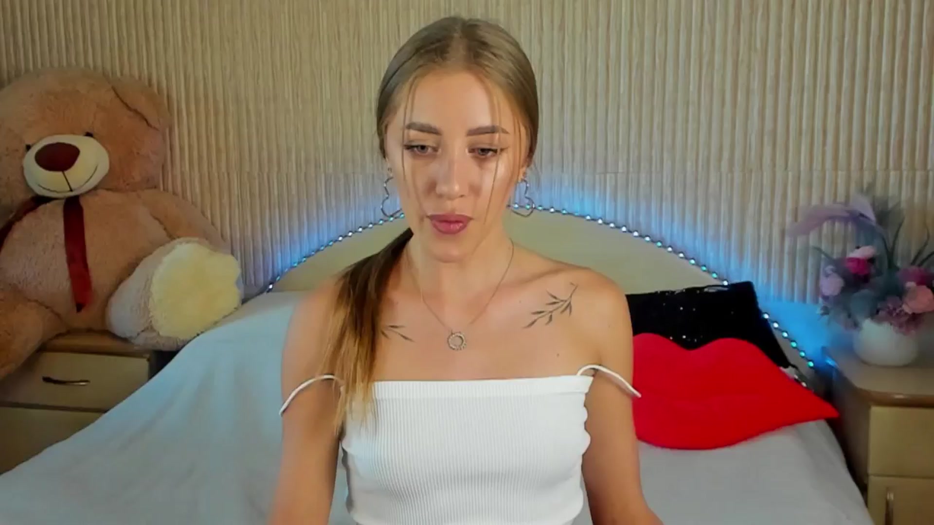 Gallery image thumbnail from LaAngel's myfreecams stream on, 06/02/2024, 11:29 image 20 of 20