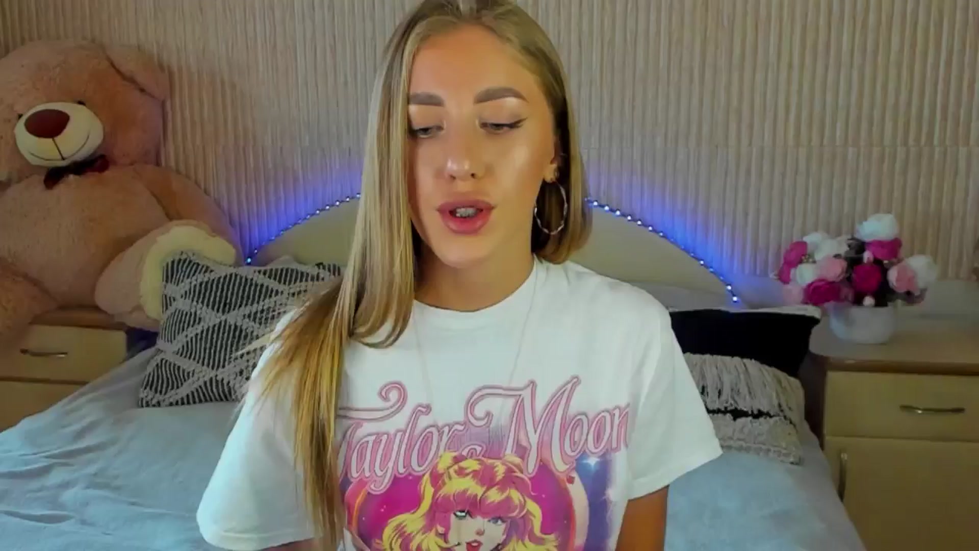 Gallery image thumbnail from LaAngel's myfreecams stream on, 07/29/2024, 14:12 image 6 of 20