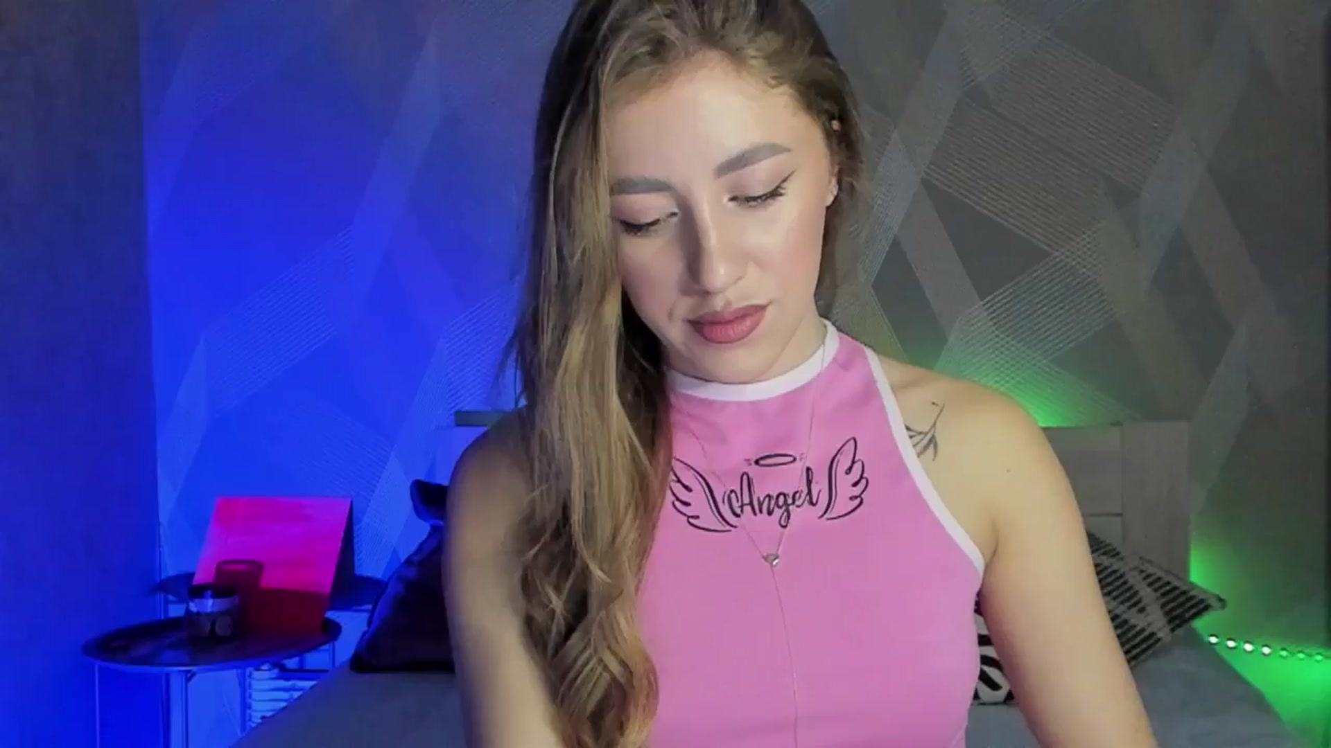Gallery image thumbnail from LaAngel's myfreecams stream on, 05/04/2025, 13:42 image 3 of 20