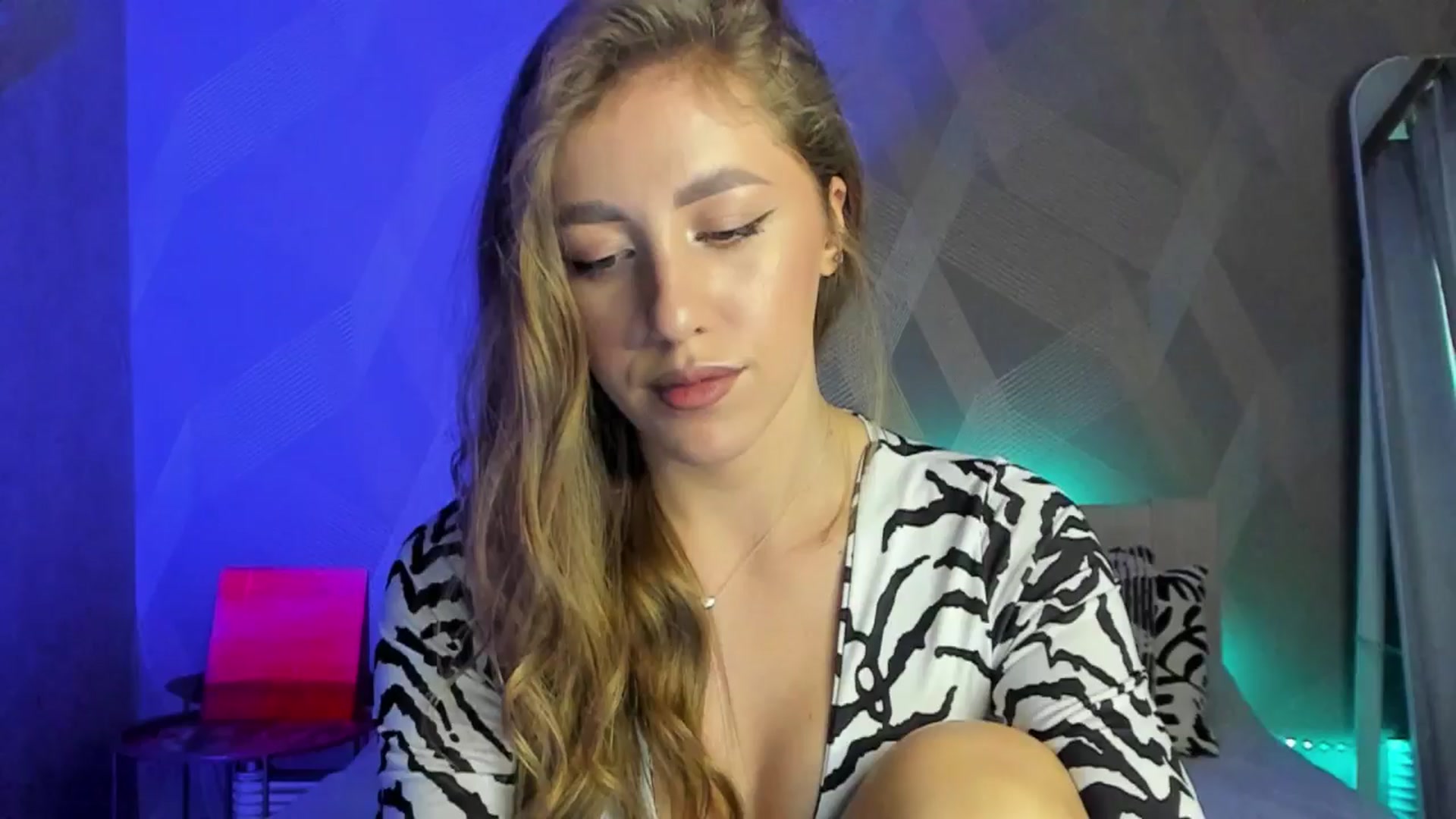 Gallery image thumbnail from LaAngel's myfreecams stream on, 05/07/2025, 15:09 image 17 of 20