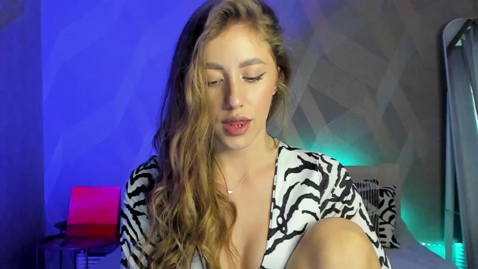 Gallery image thumbnail from LaAngel's myfreecams stream on, 05/07/2025, 15:09 image 13 of 20