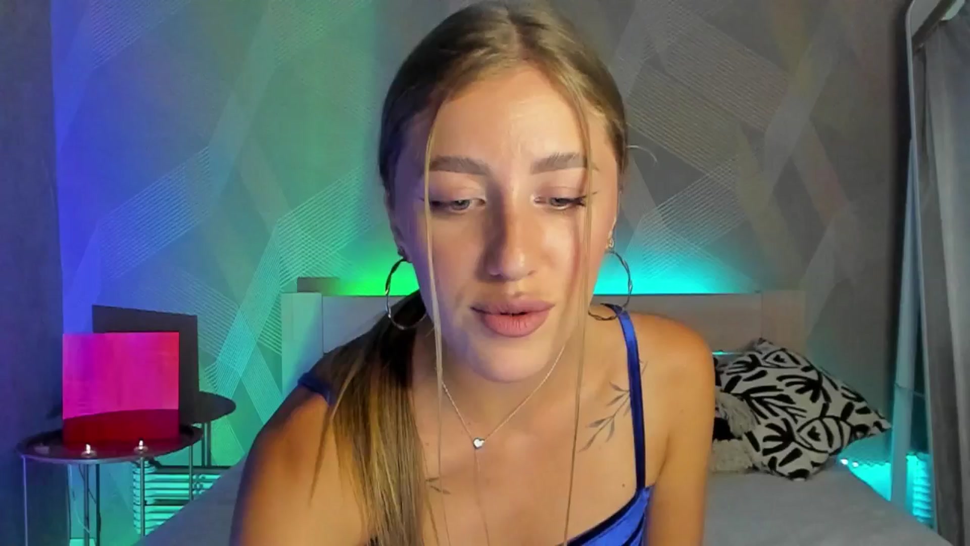 Gallery image thumbnail from LaAngel's myfreecams stream on, 07/17/2025, 13:18 image 2 of 20