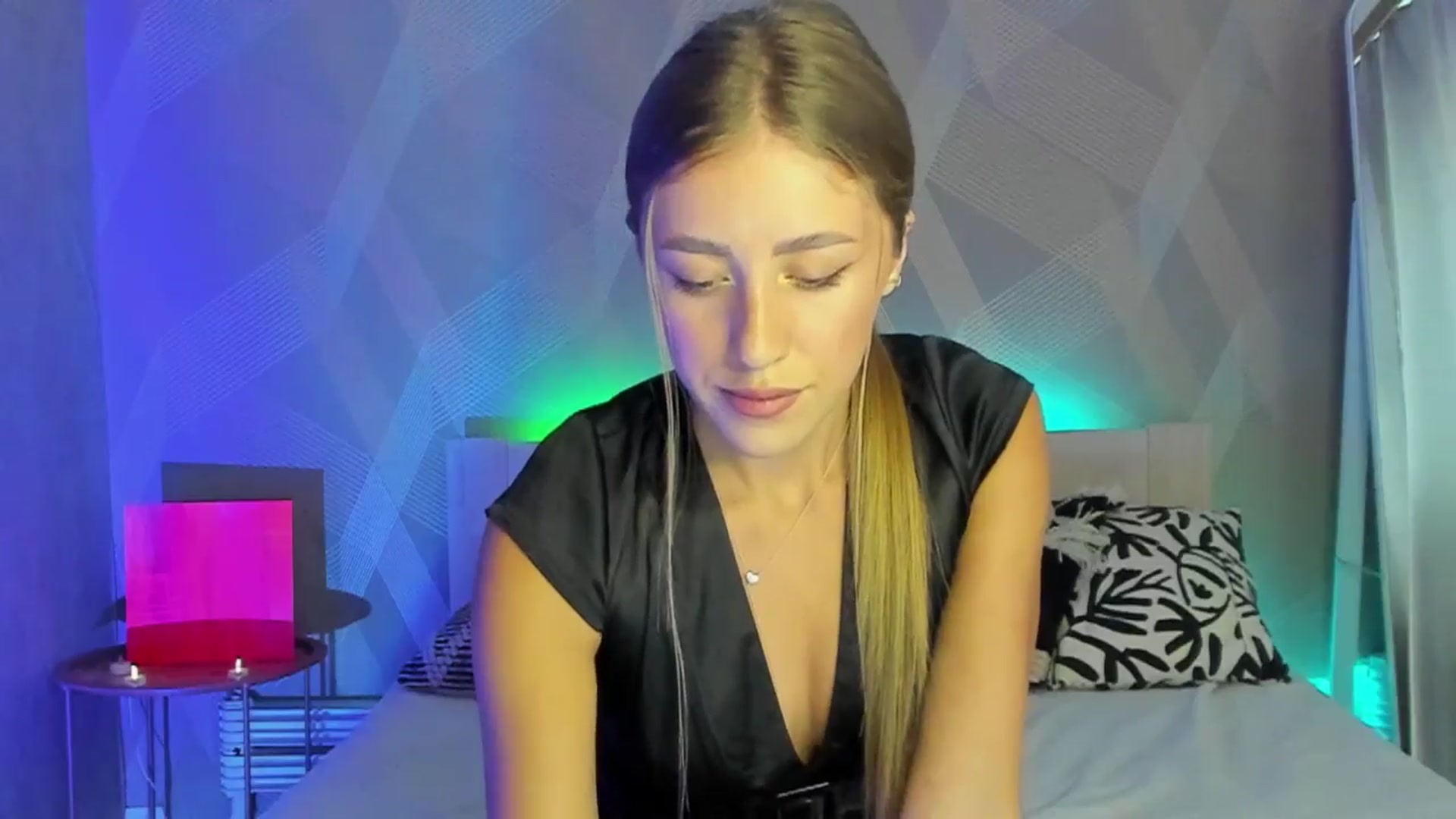 Gallery image thumbnail from LaAngel's myfreecams stream on, 07/20/2025, 12:44 image 11 of 20