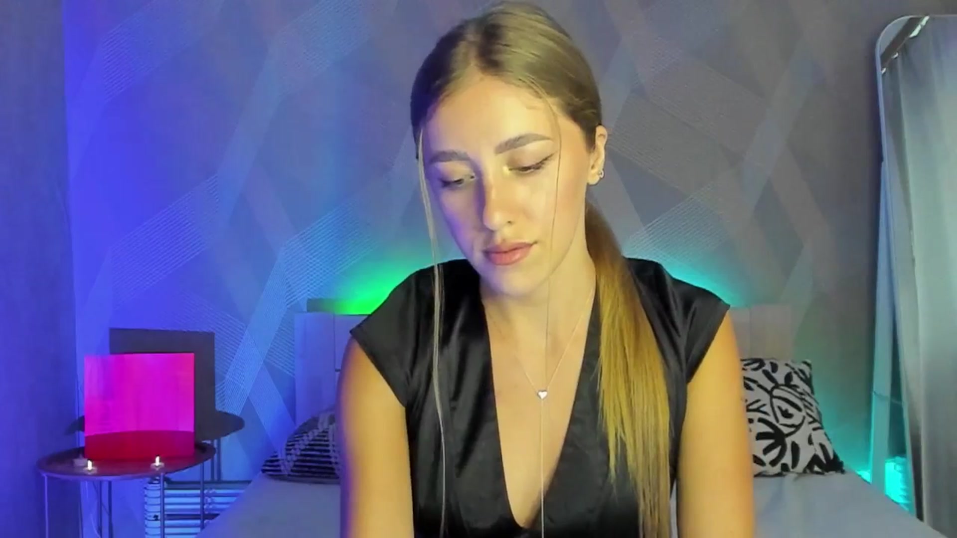 Gallery image thumbnail from LaAngel's myfreecams stream on, 07/20/2025, 13:51 image 2 of 20