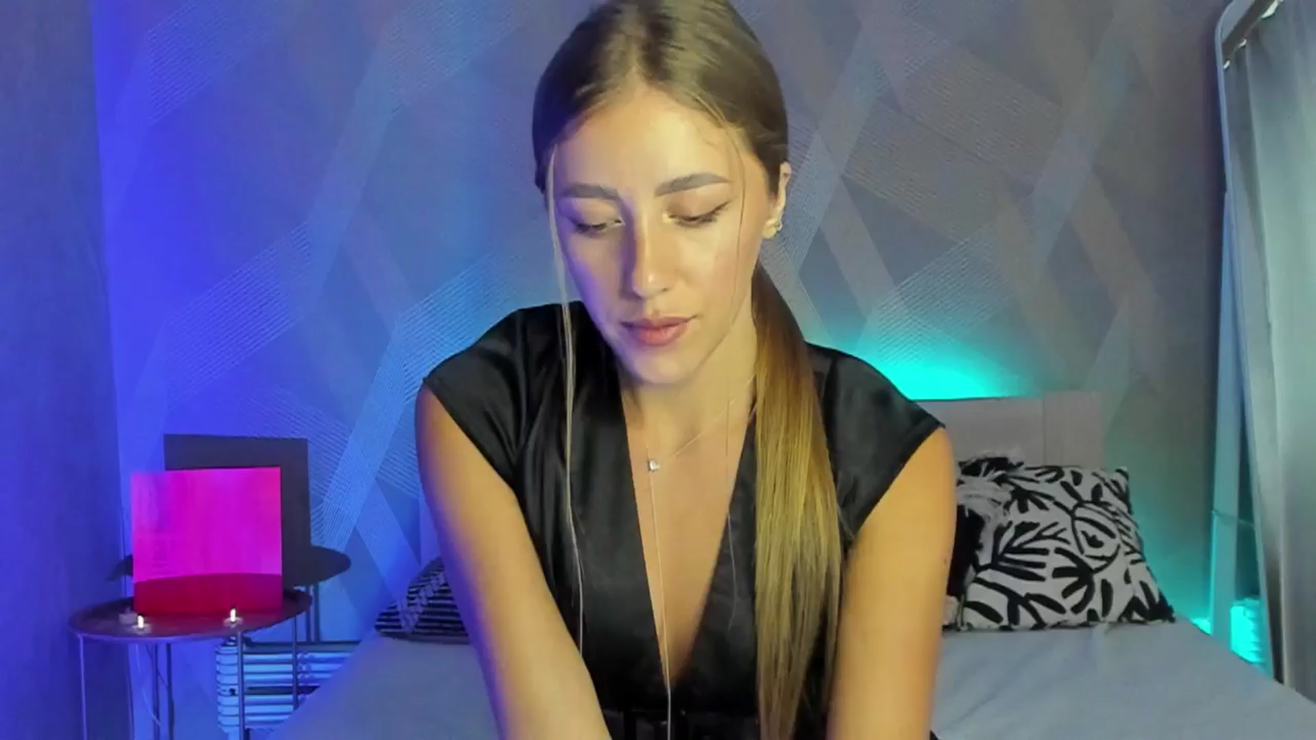 Gallery image thumbnail from LaAngel's myfreecams stream on, 07/20/2025, 14:33 image 20 of 20