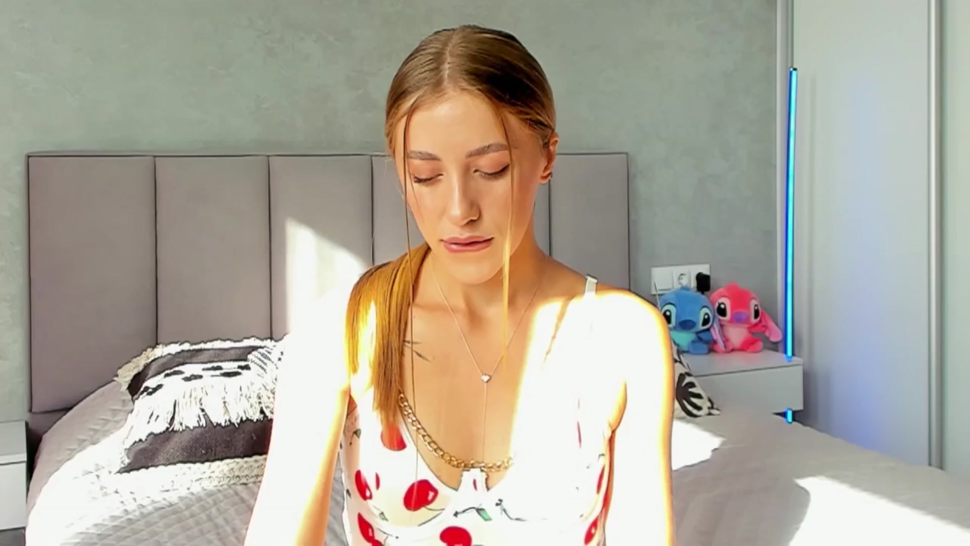 Gallery image thumbnail from LaAngel's myfreecams stream on, 08/31/2025, 13:51 image 20 of 20