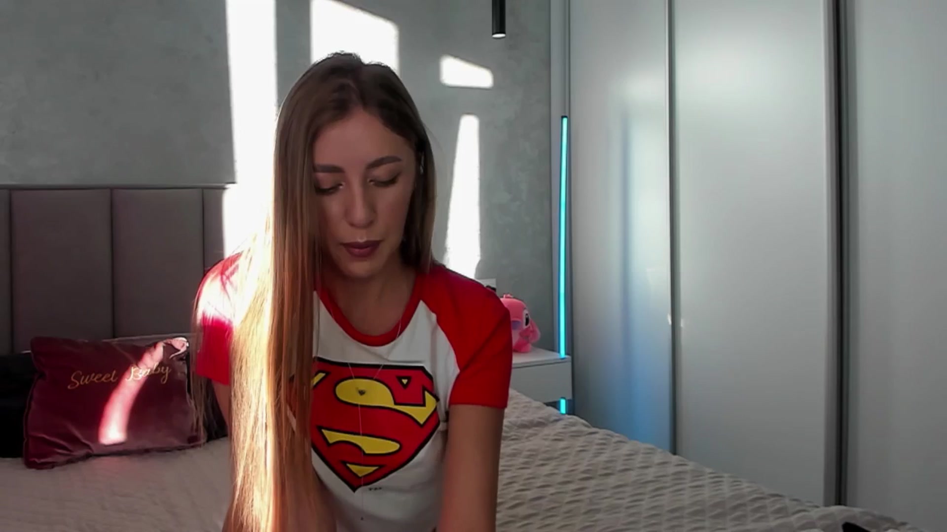 Gallery image thumbnail from LaAngel's myfreecams stream on, 10/29/2025, 15:05 image 7 of 20
