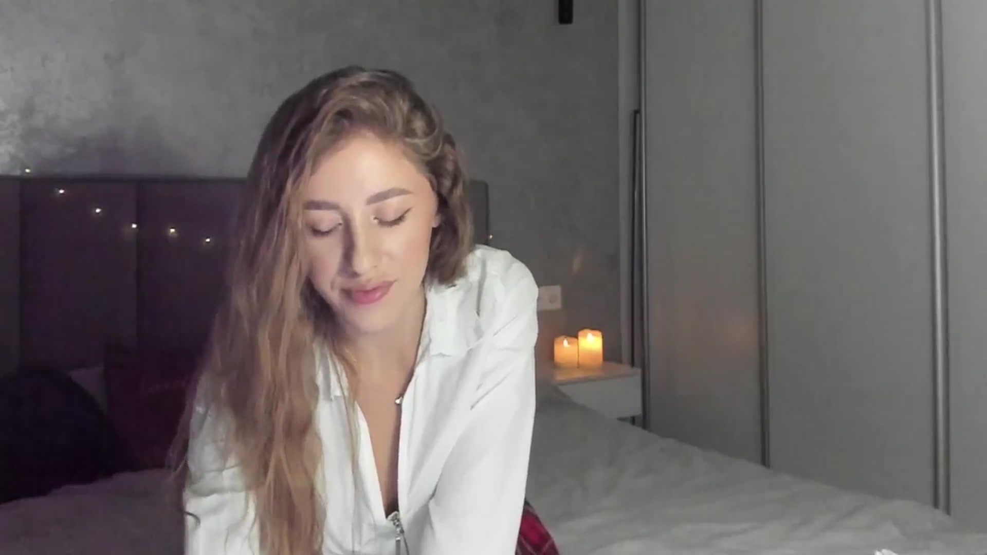 Gallery image thumbnail from LaAngel's myfreecams stream on, 12/10/2025, 15:16 image 9 of 20