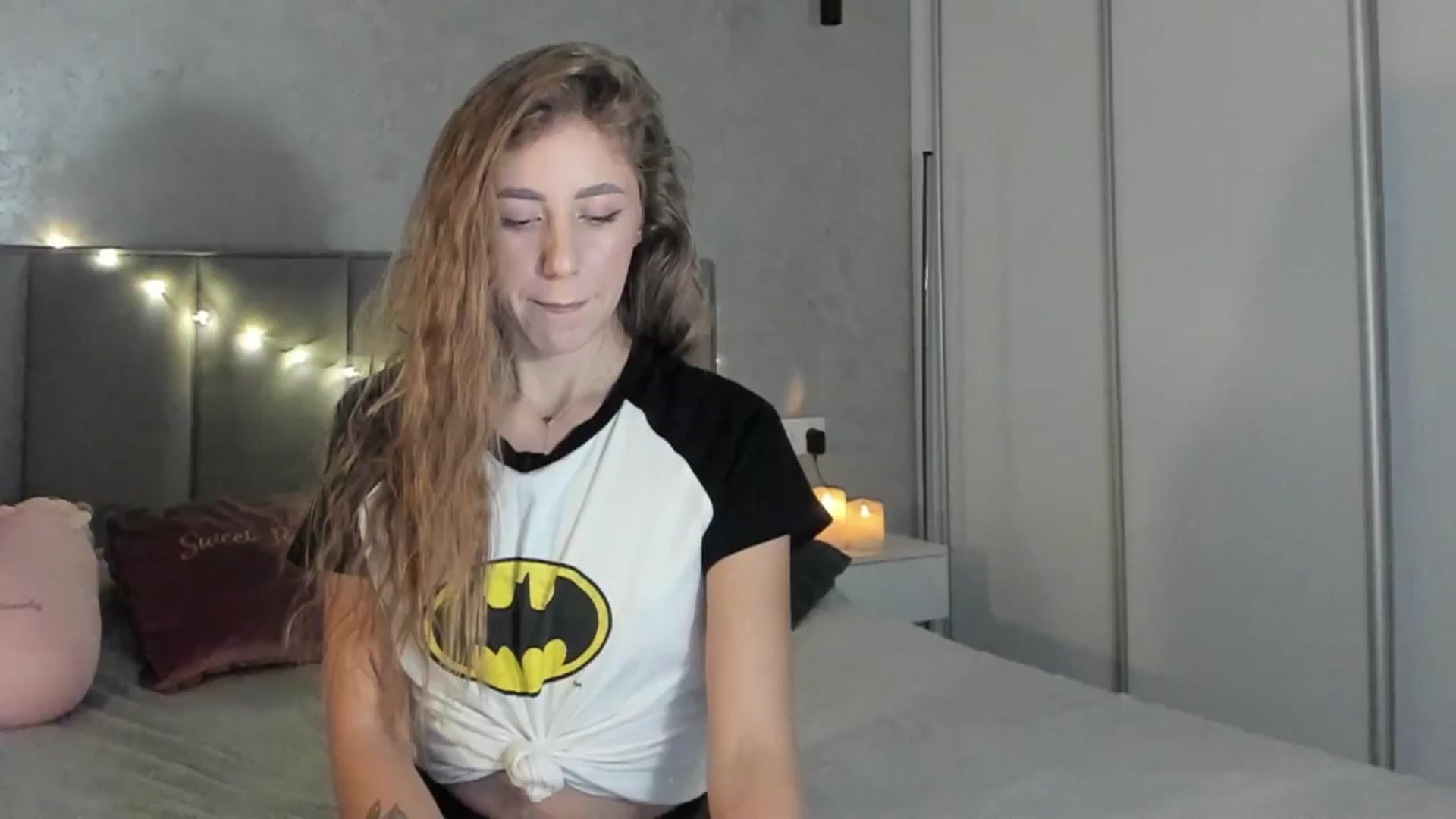 Gallery image thumbnail from LaAngel's myfreecams stream on, 12/11/2025, 14:19 image 10 of 20