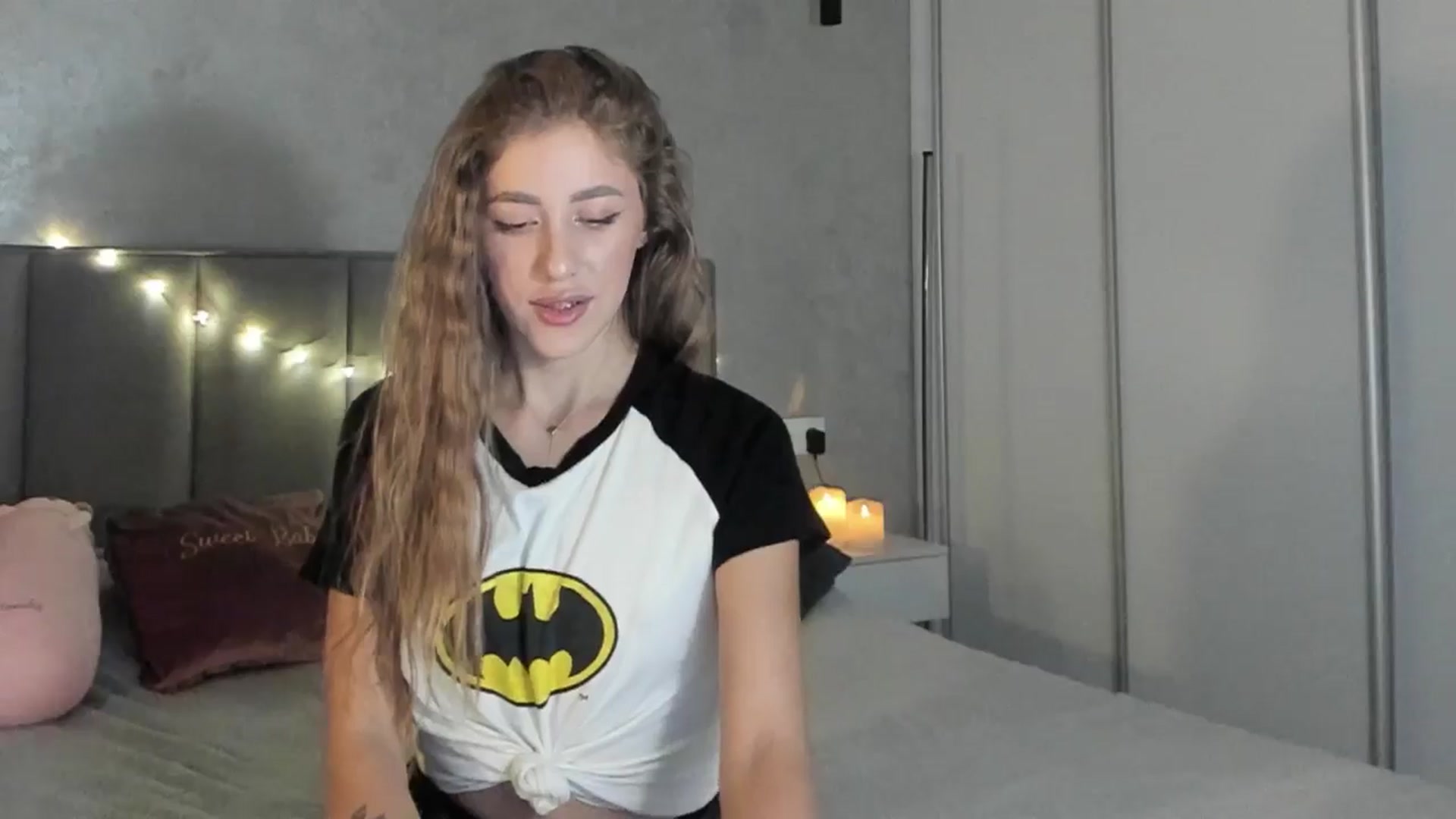 Gallery image thumbnail from LaAngel's myfreecams stream on, 12/11/2025, 14:19 image 11 of 20