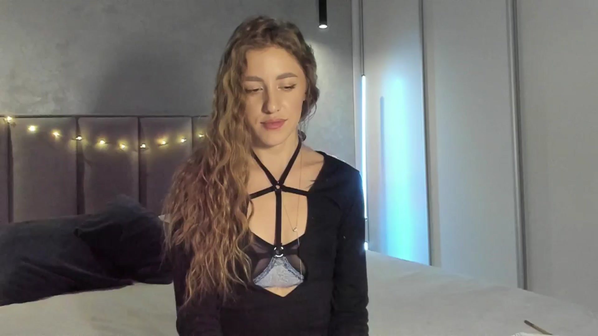 Gallery image thumbnail from LaAngel's myfreecams stream on, 01/05/2026, 15:22 image 4 of 20