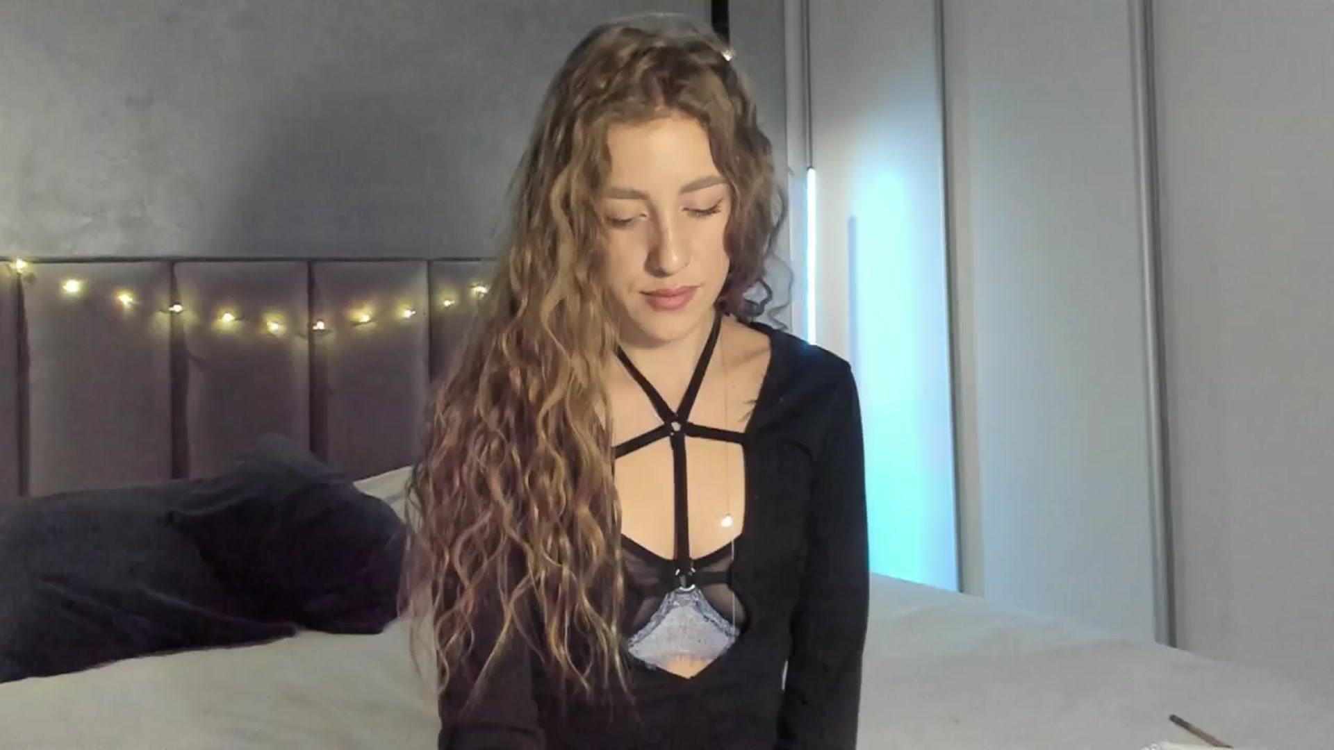 Gallery image thumbnail from LaAngel's myfreecams stream on, 01/05/2026, 15:22 image 2 of 20