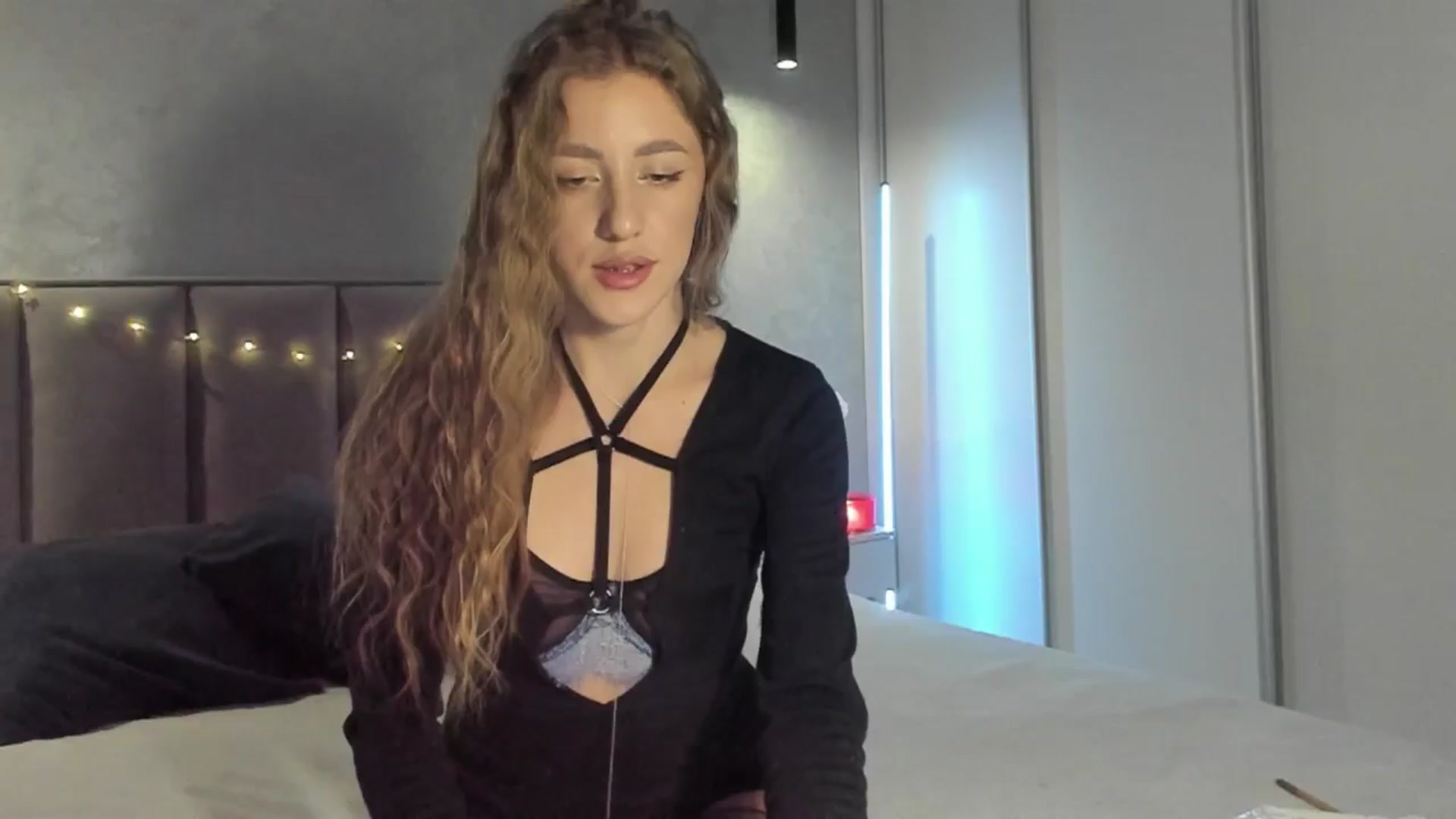 Gallery image thumbnail from LaAngel's myfreecams stream on, 01/05/2026, 15:47 image 9 of 20