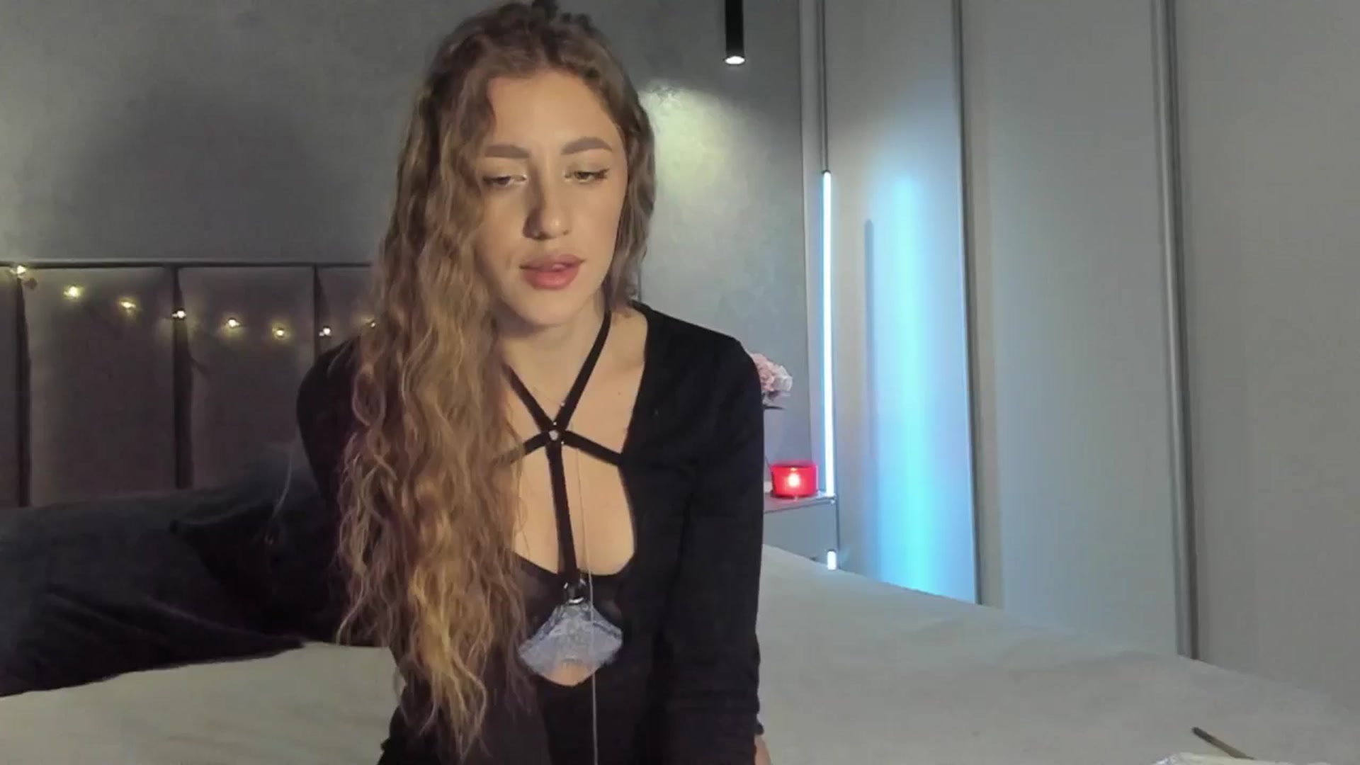 Gallery image thumbnail from LaAngel's myfreecams stream on, 01/05/2026, 15:47 image 5 of 20