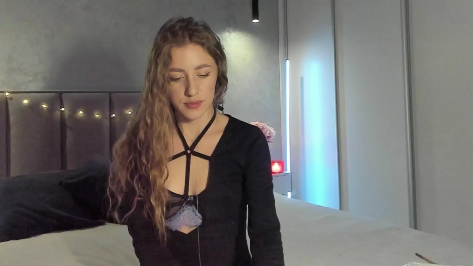 Gallery image thumbnail from LaAngel's myfreecams stream on, 01/05/2026, 15:59 image 7 of 20