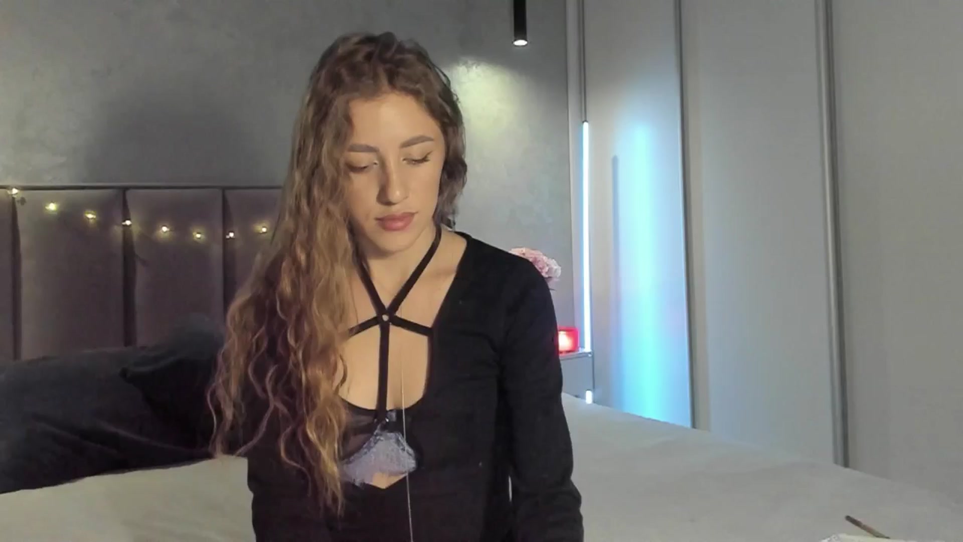Gallery image thumbnail from LaAngel's myfreecams stream on, 01/05/2026, 15:59 image 15 of 20