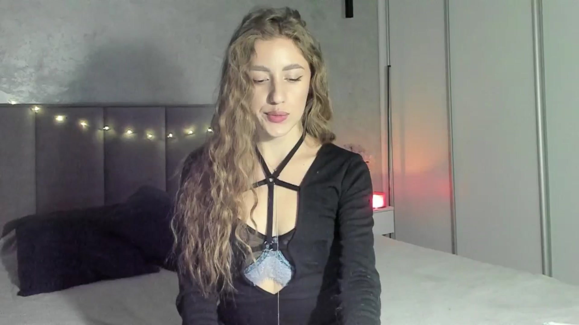 Gallery image thumbnail from LaAngel's myfreecams stream on, 01/05/2026, 17:47 image 14 of 20