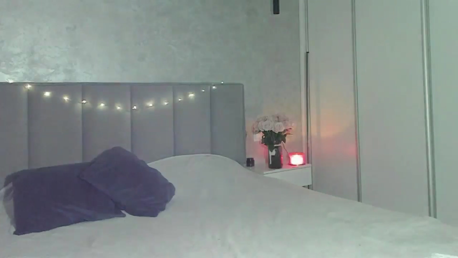 Gallery image thumbnail from LaAngel's myfreecams stream on, 01/05/2026, 17:47 image 7 of 20