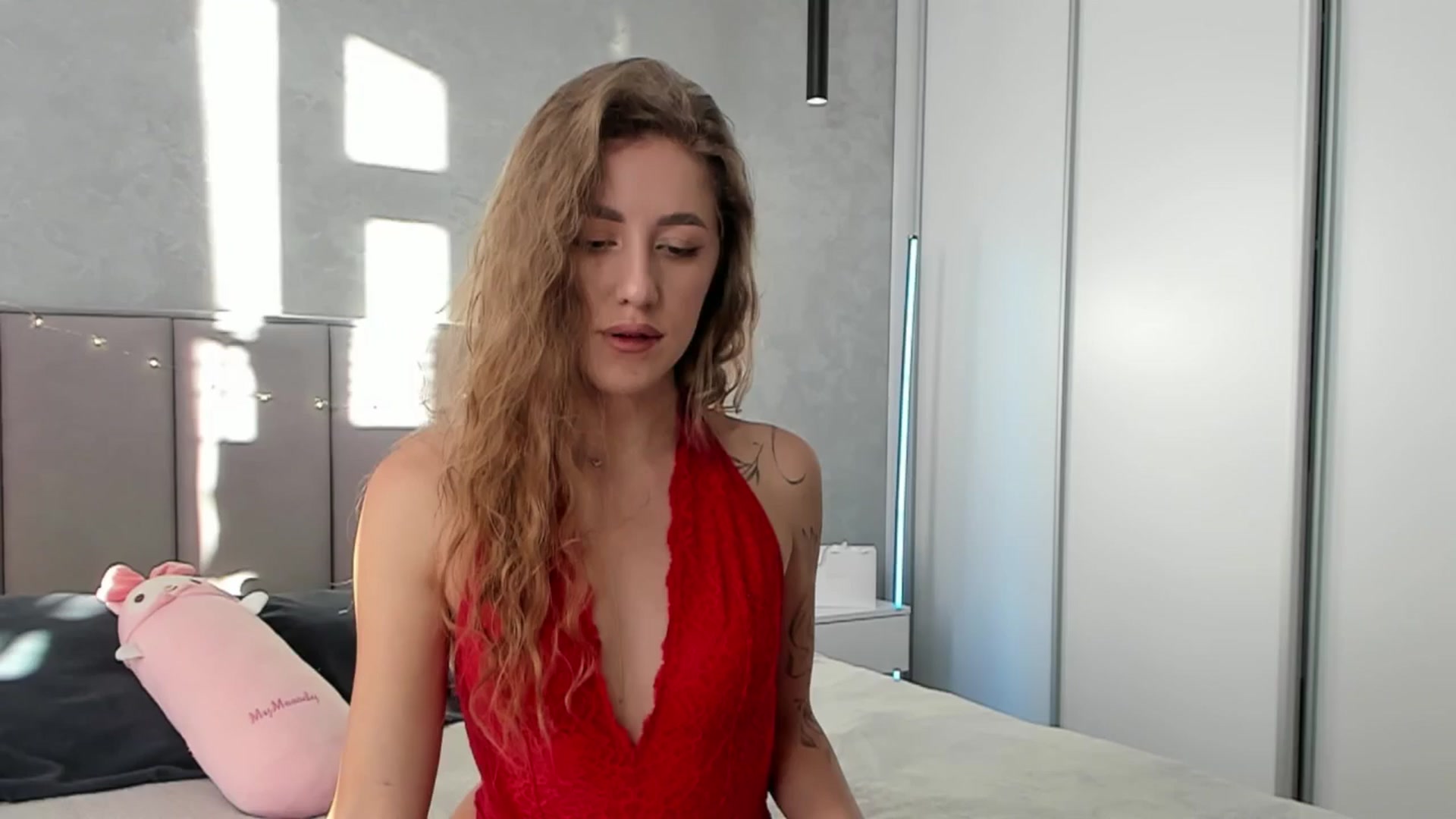 Gallery image thumbnail from LaAngel's myfreecams stream on, 02/09/2026, 14:58 image 13 of 20