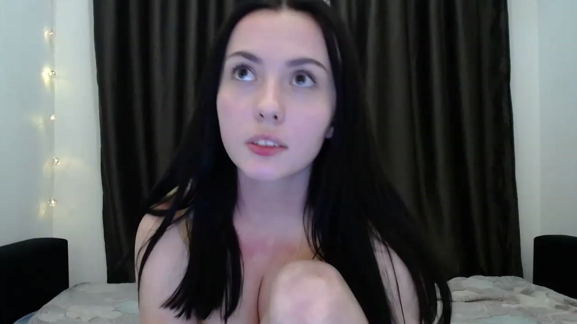 Gallery image thumbnail from LaCharmell's myfreecams stream on, 03/21/2023, 22:32 image 20 of 20